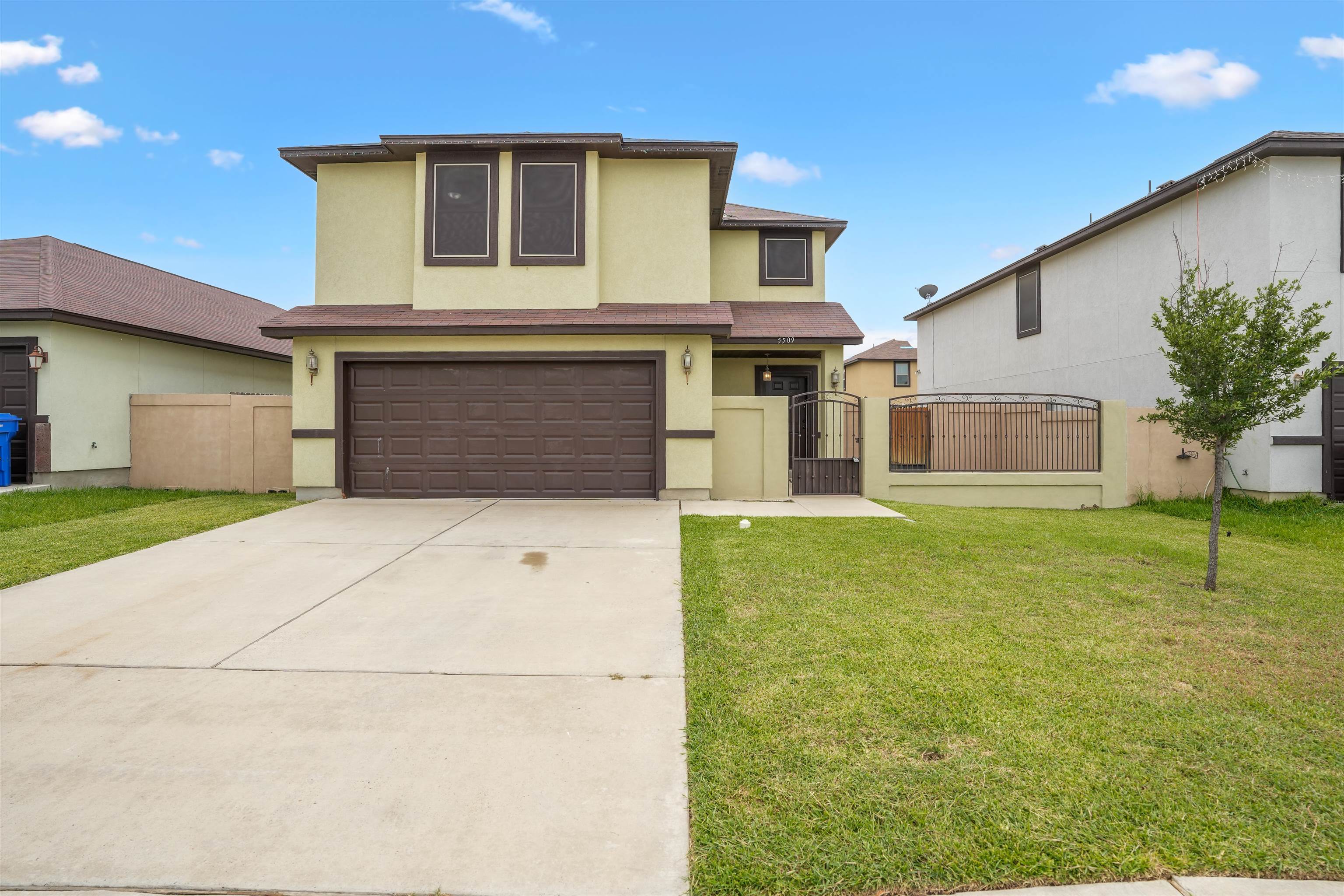 5509 Stallion Ln Property Photo 1