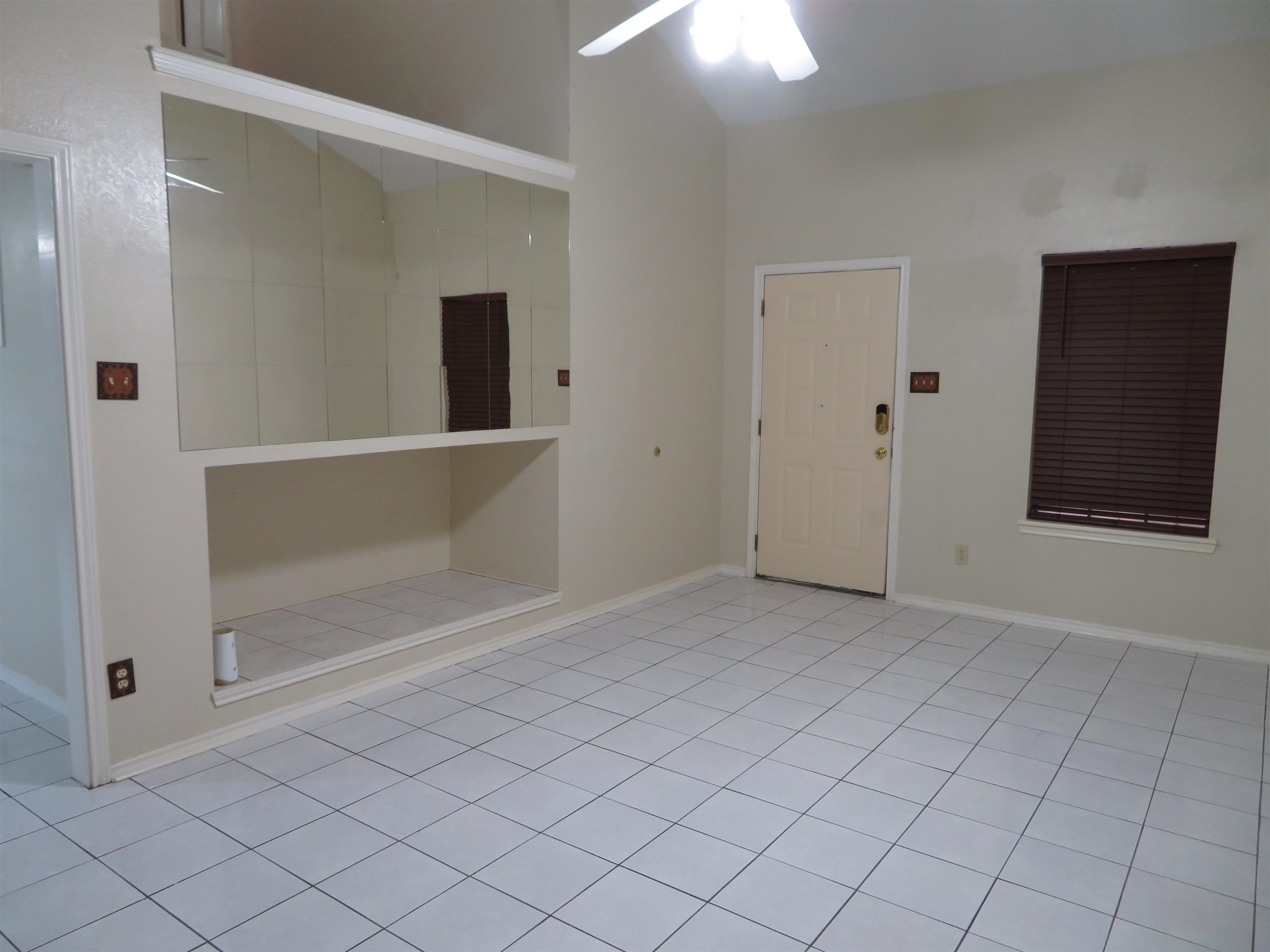 8801 Mcpherson Rd Property Photo 2