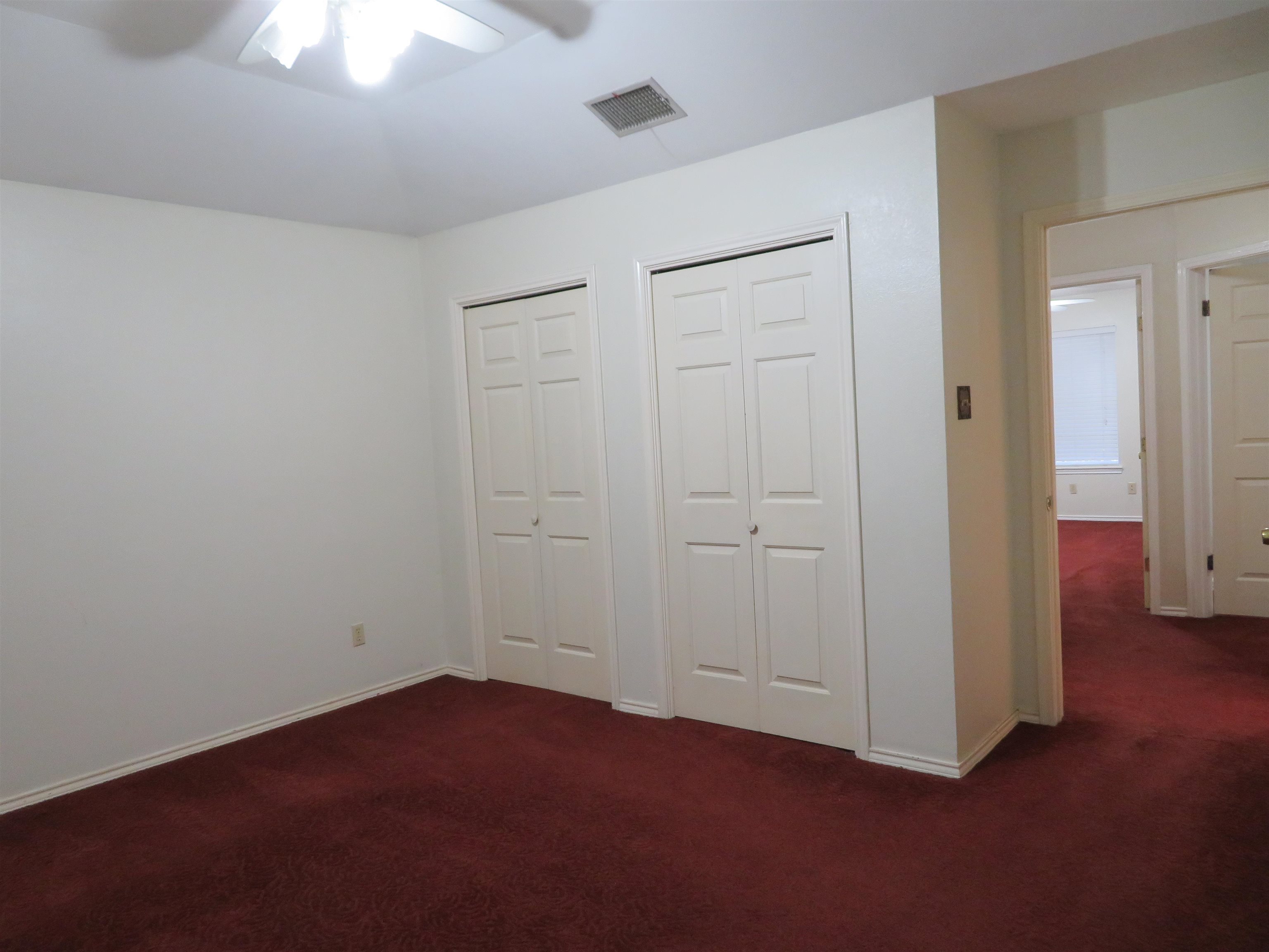 8801 Mcpherson Rd Property Photo 11