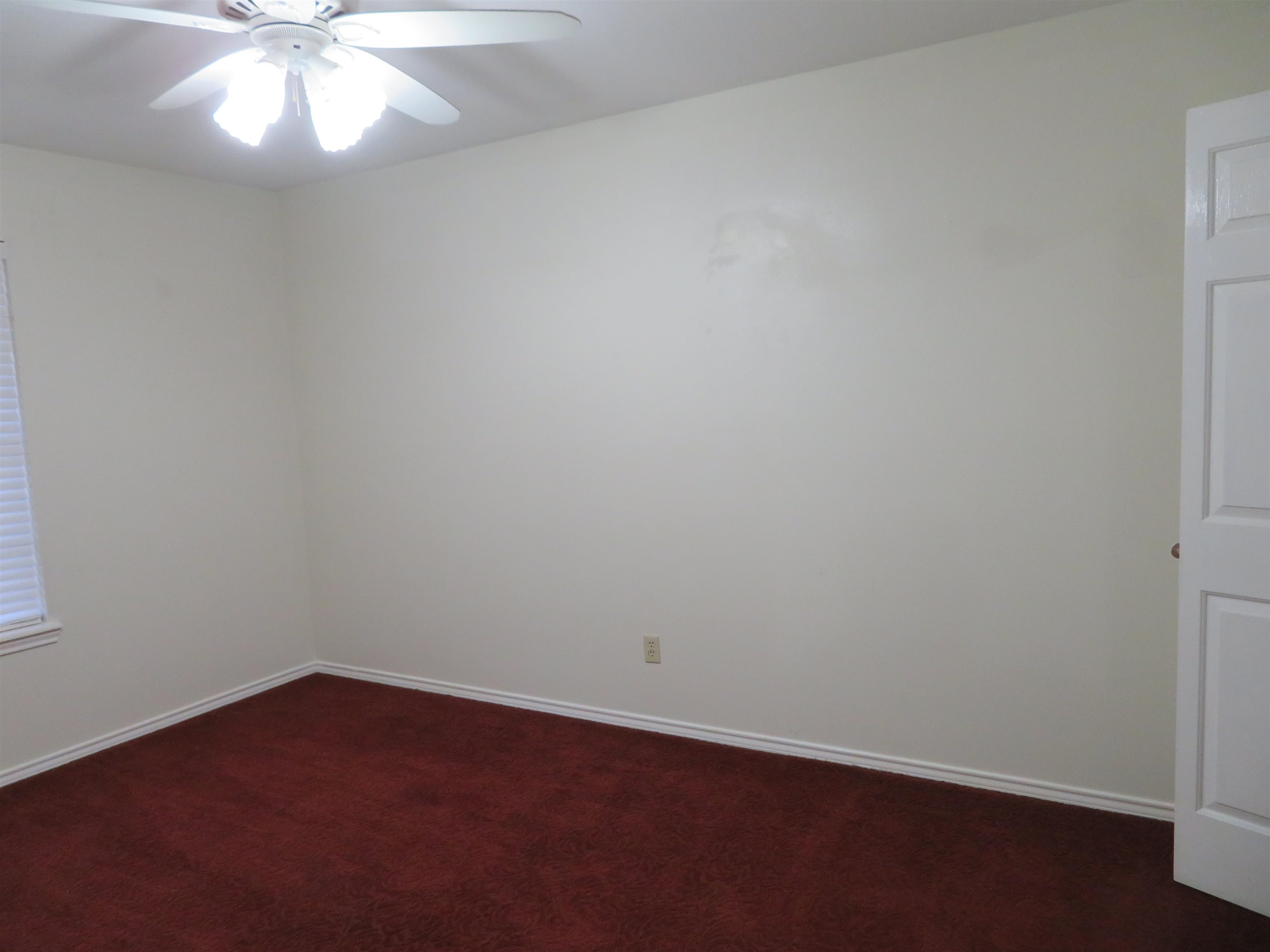8801 Mcpherson Rd Property Photo 18