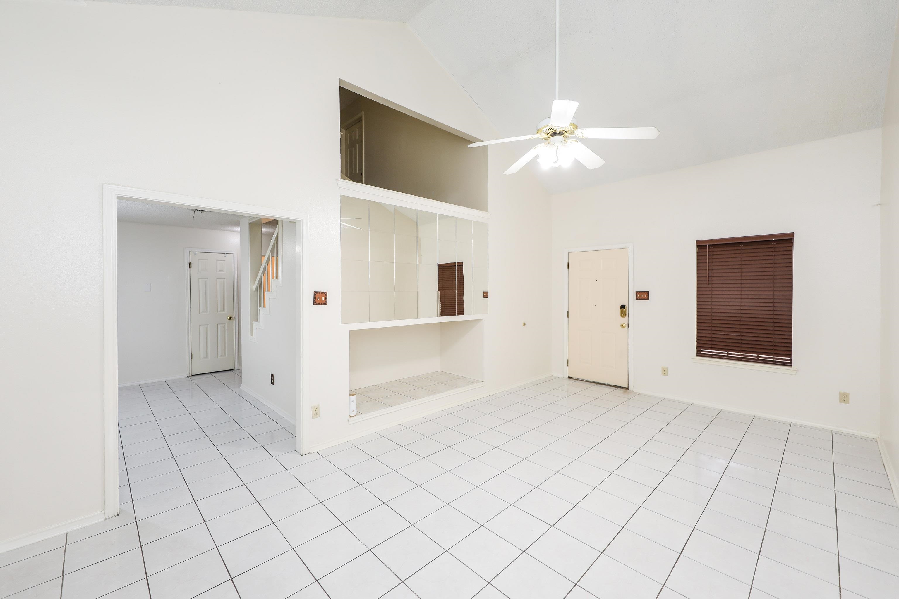 8801 Mcpherson Rd Property Photo 20
