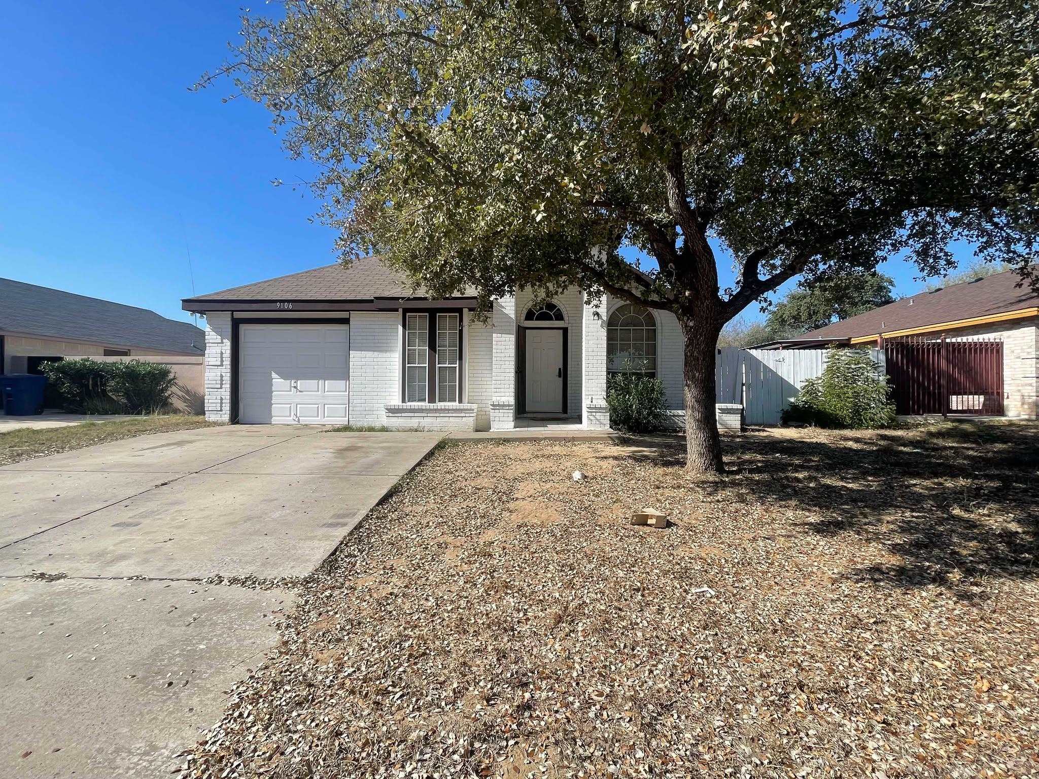 9106 Tundra Ave Property Photo