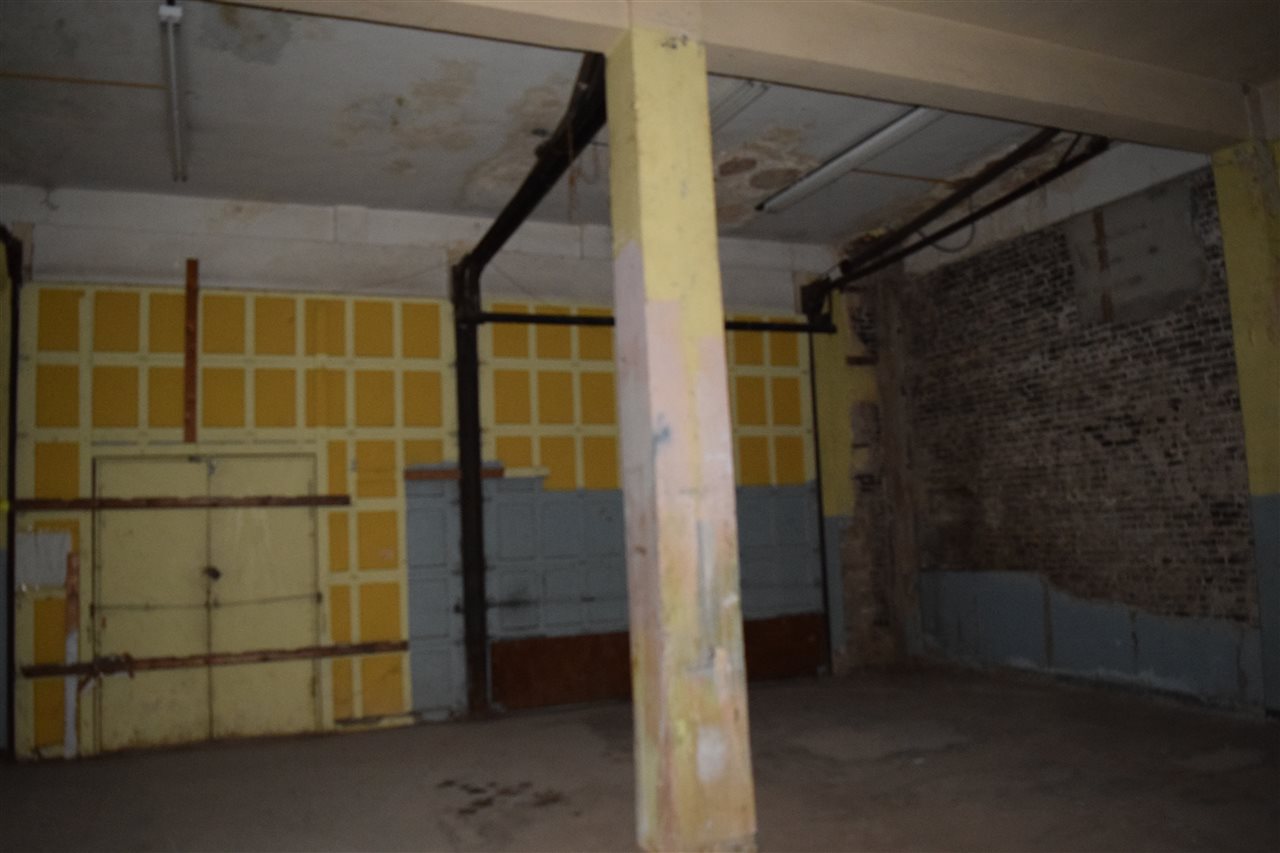 419 Flores Ave Property Photo 8