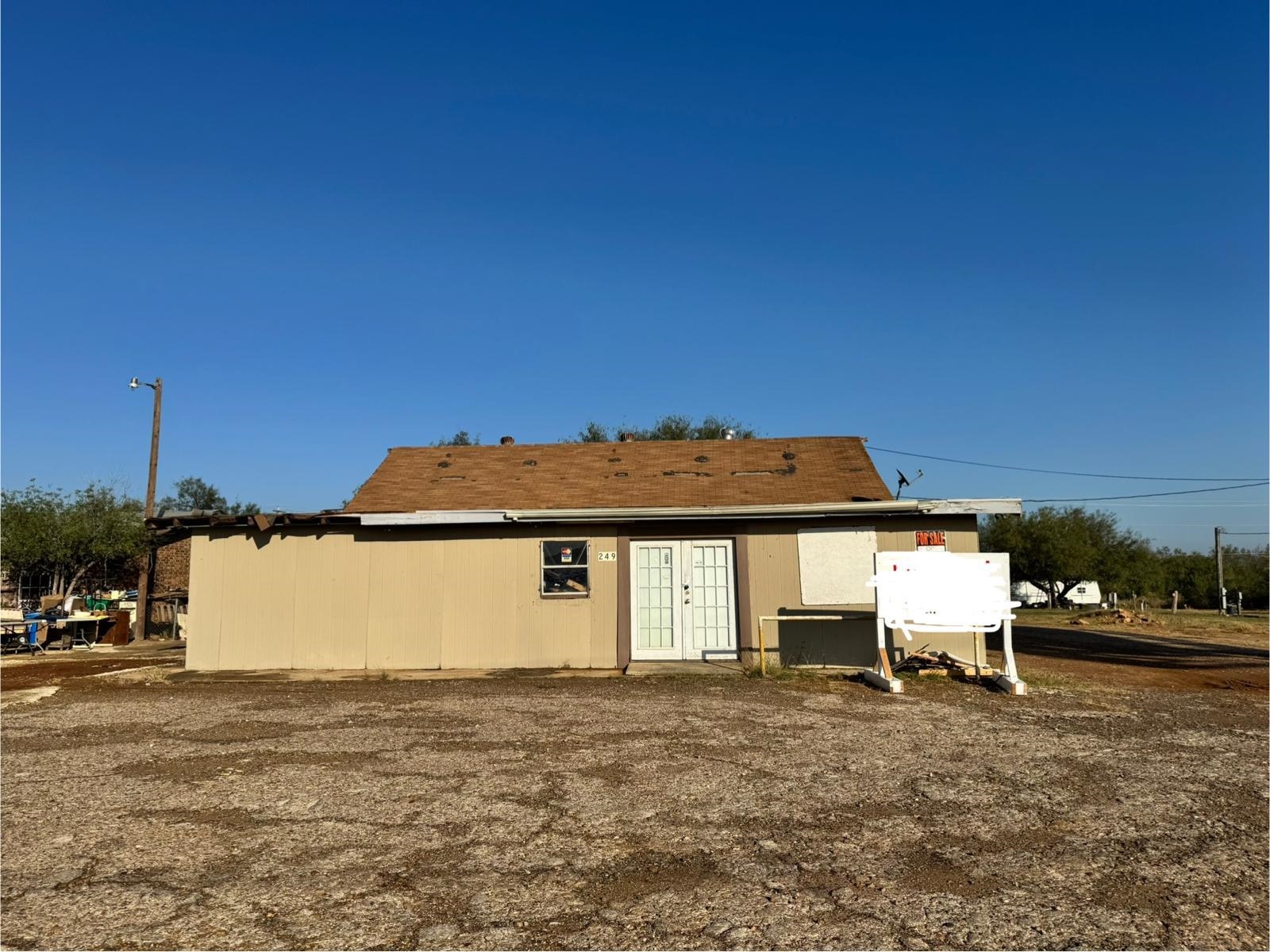 249 N Ih 35 Frontage Property Photo