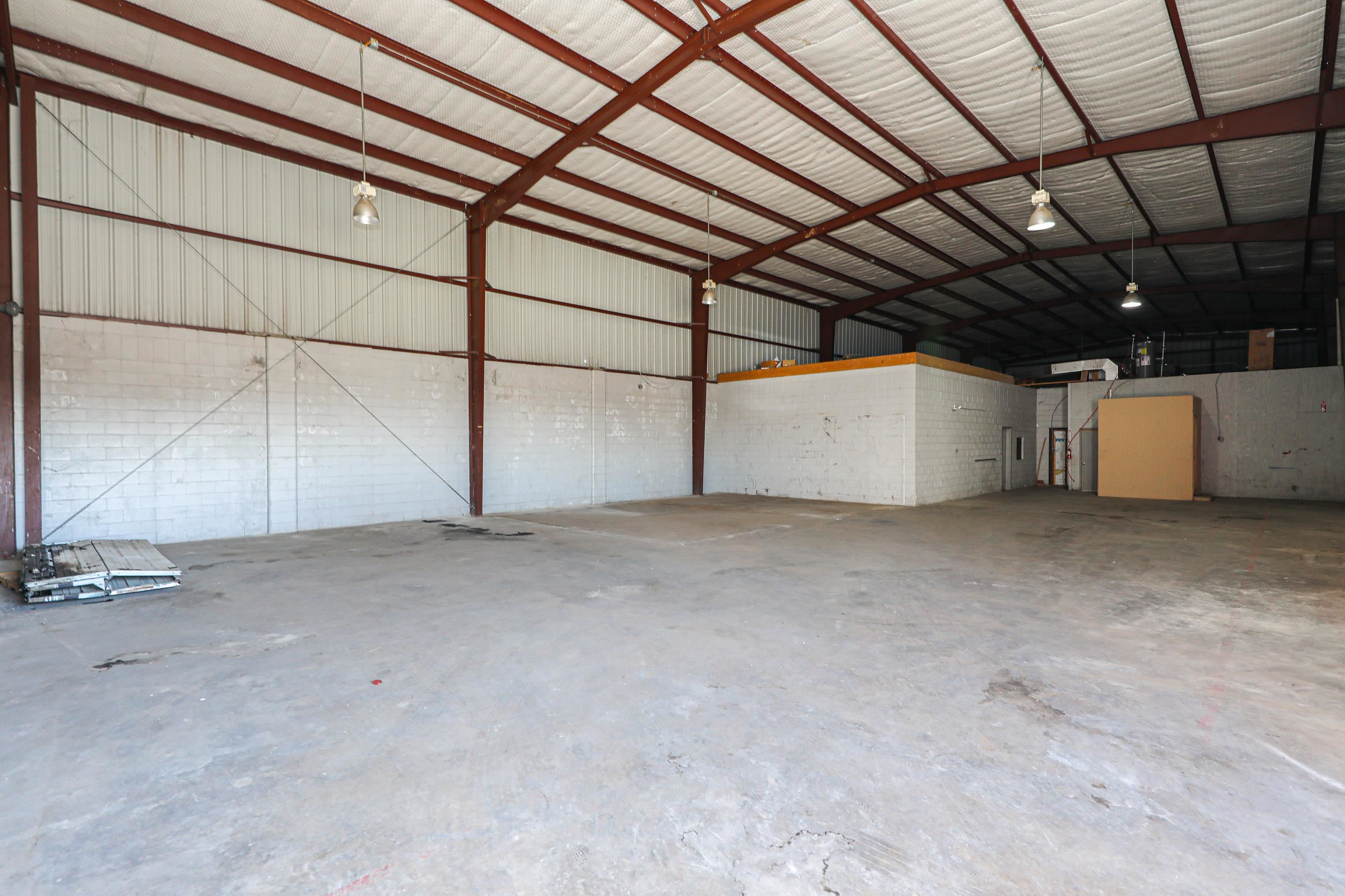 5802 Mcpherson Rd Property Photo 25