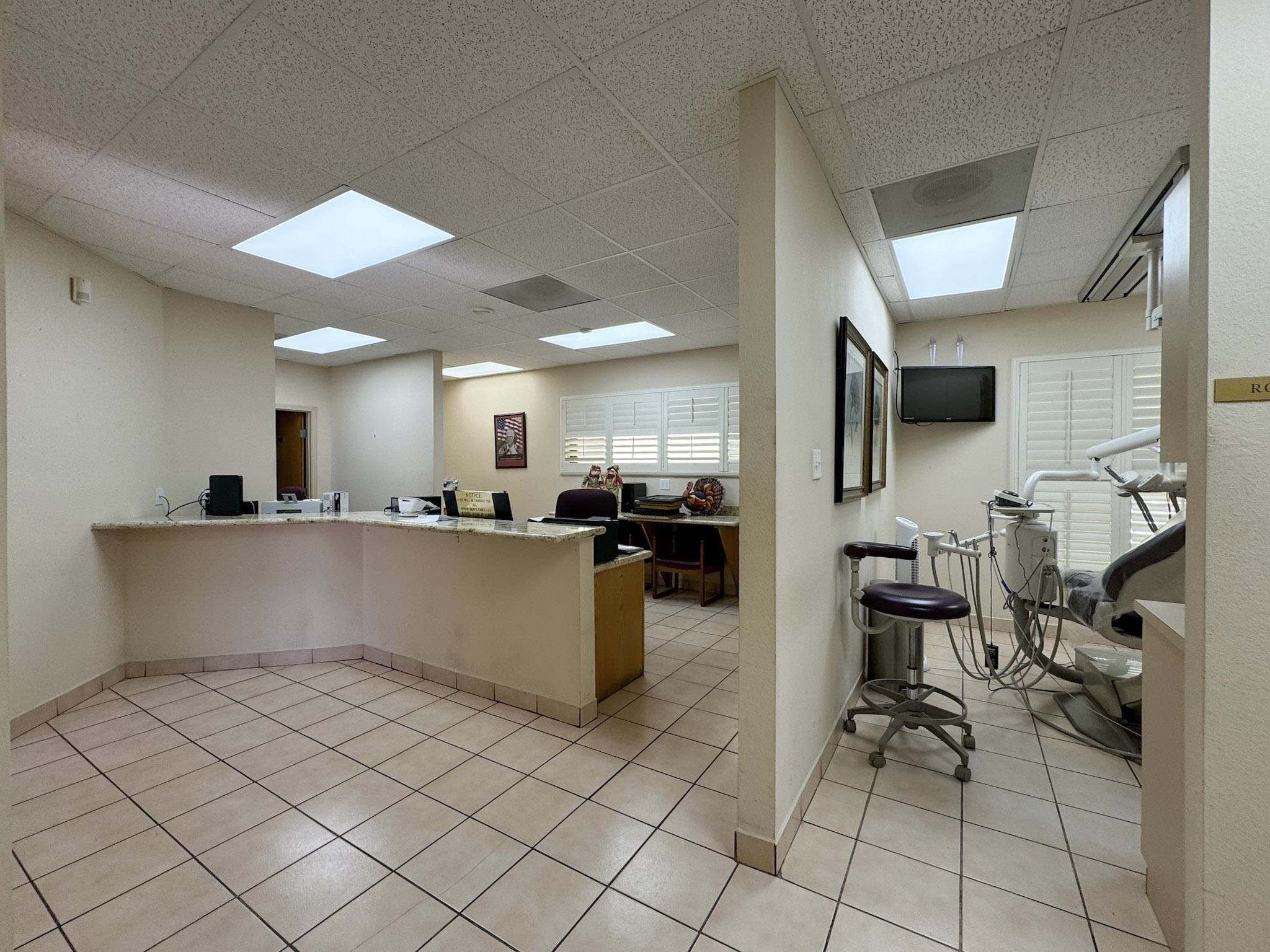 1520 Corpus Christi St Property Photo 9