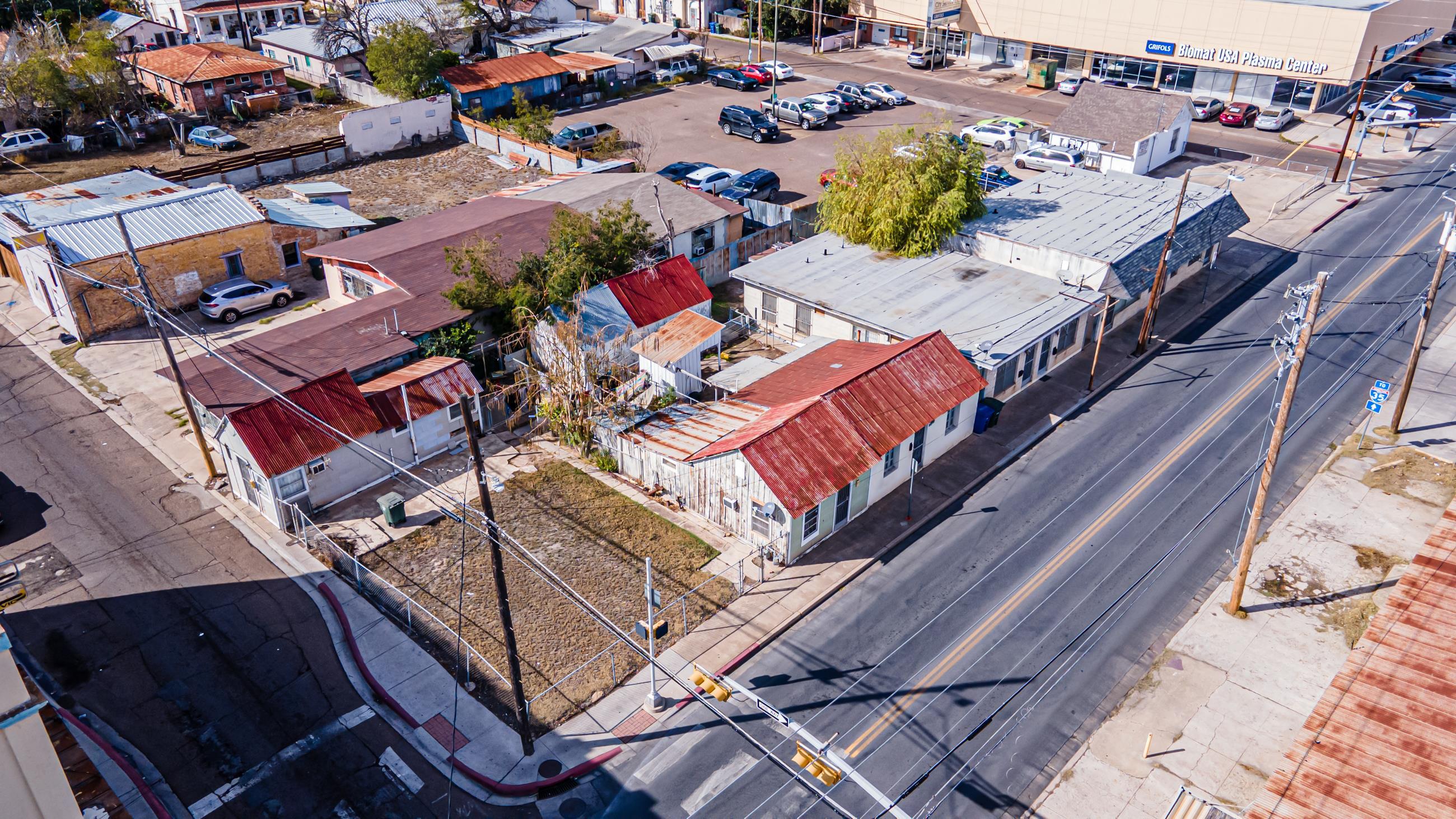 1501 Hidalgo St Property Photo 4