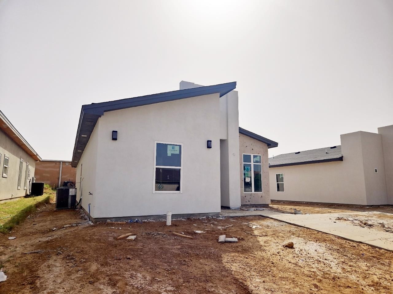 5317 General Franco Dr Property Photo 3