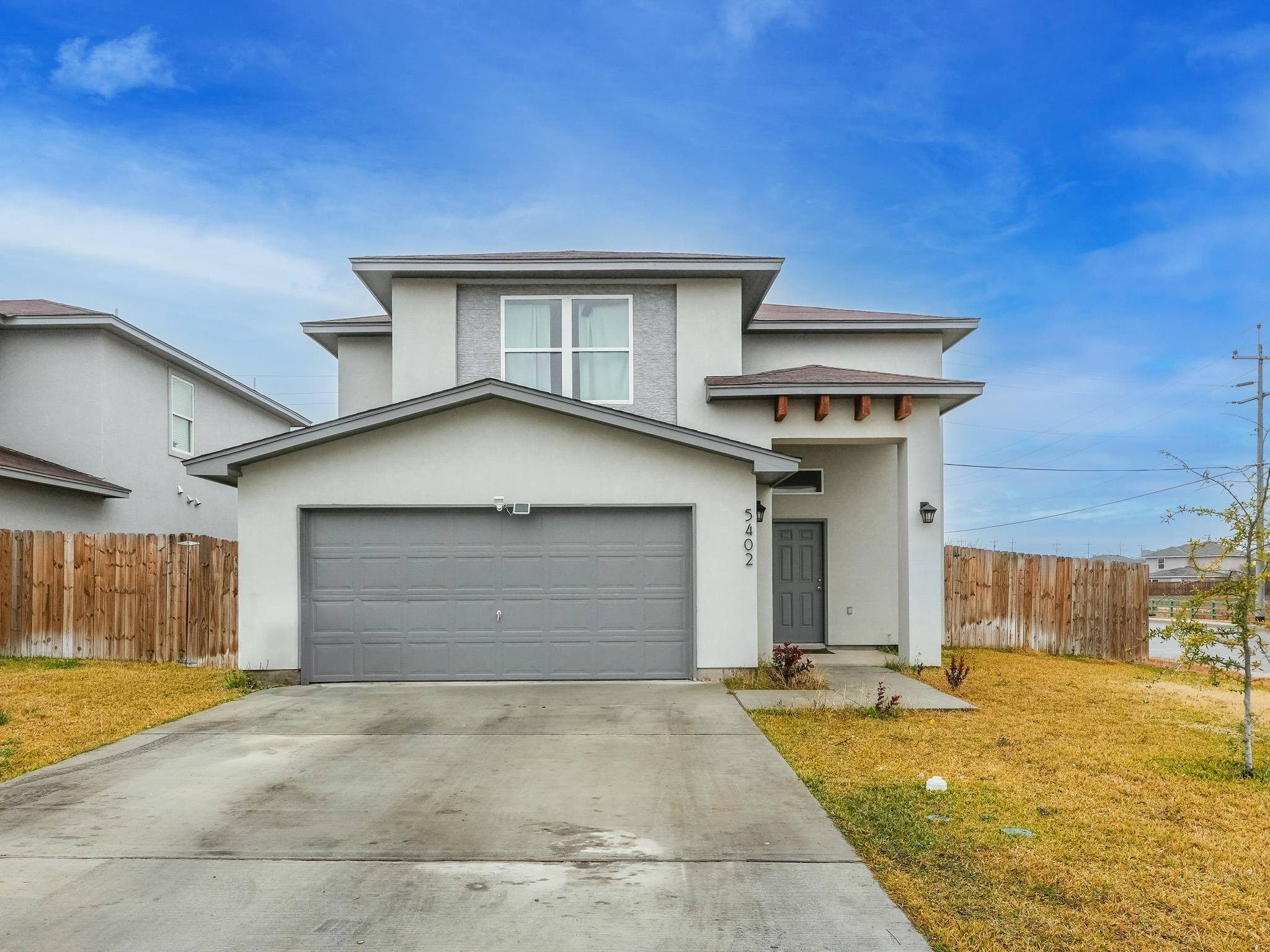 5402 Encanto Dr. Property Photo 1