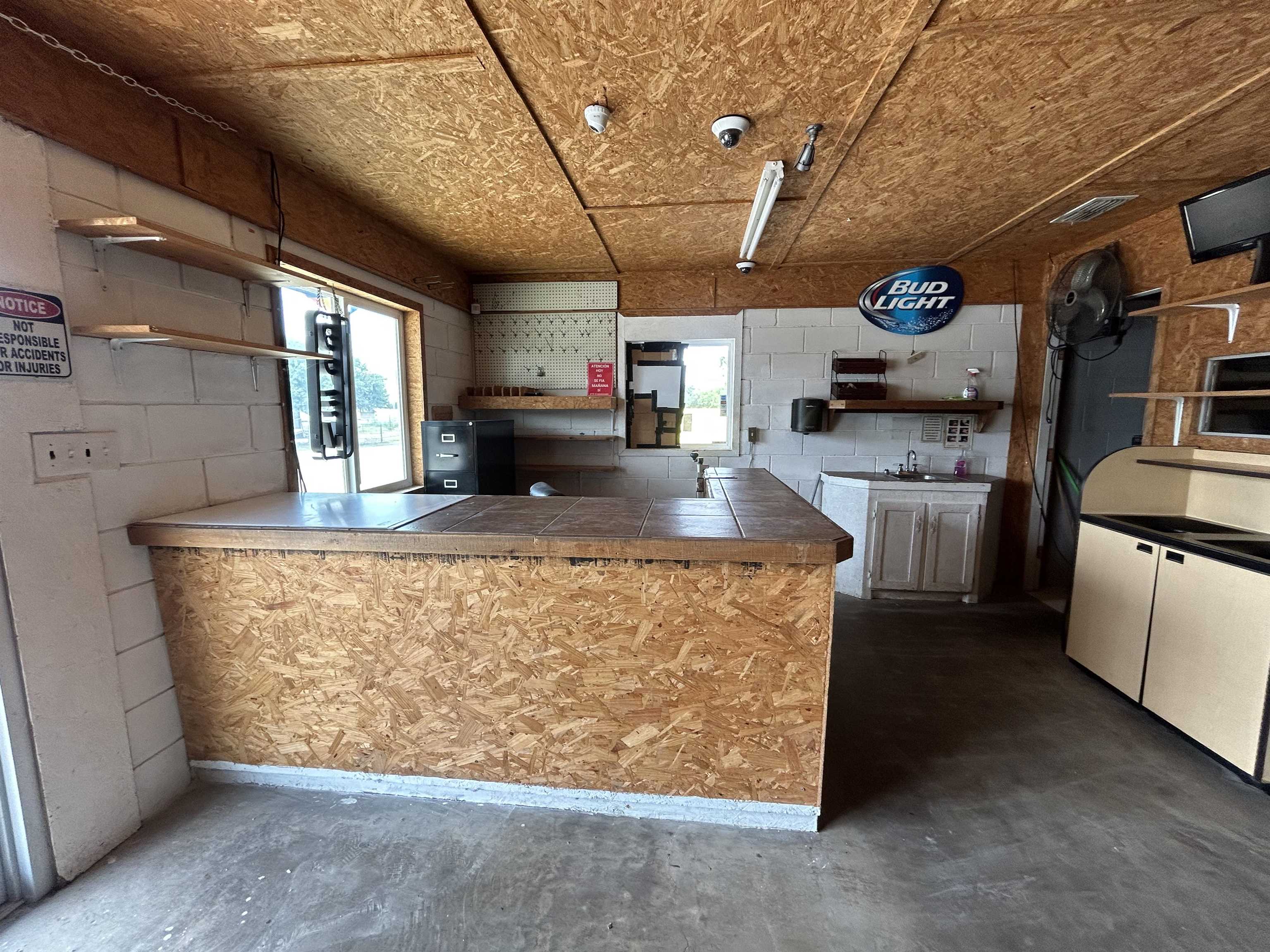 5331 Garry Ln. Property Photo 11