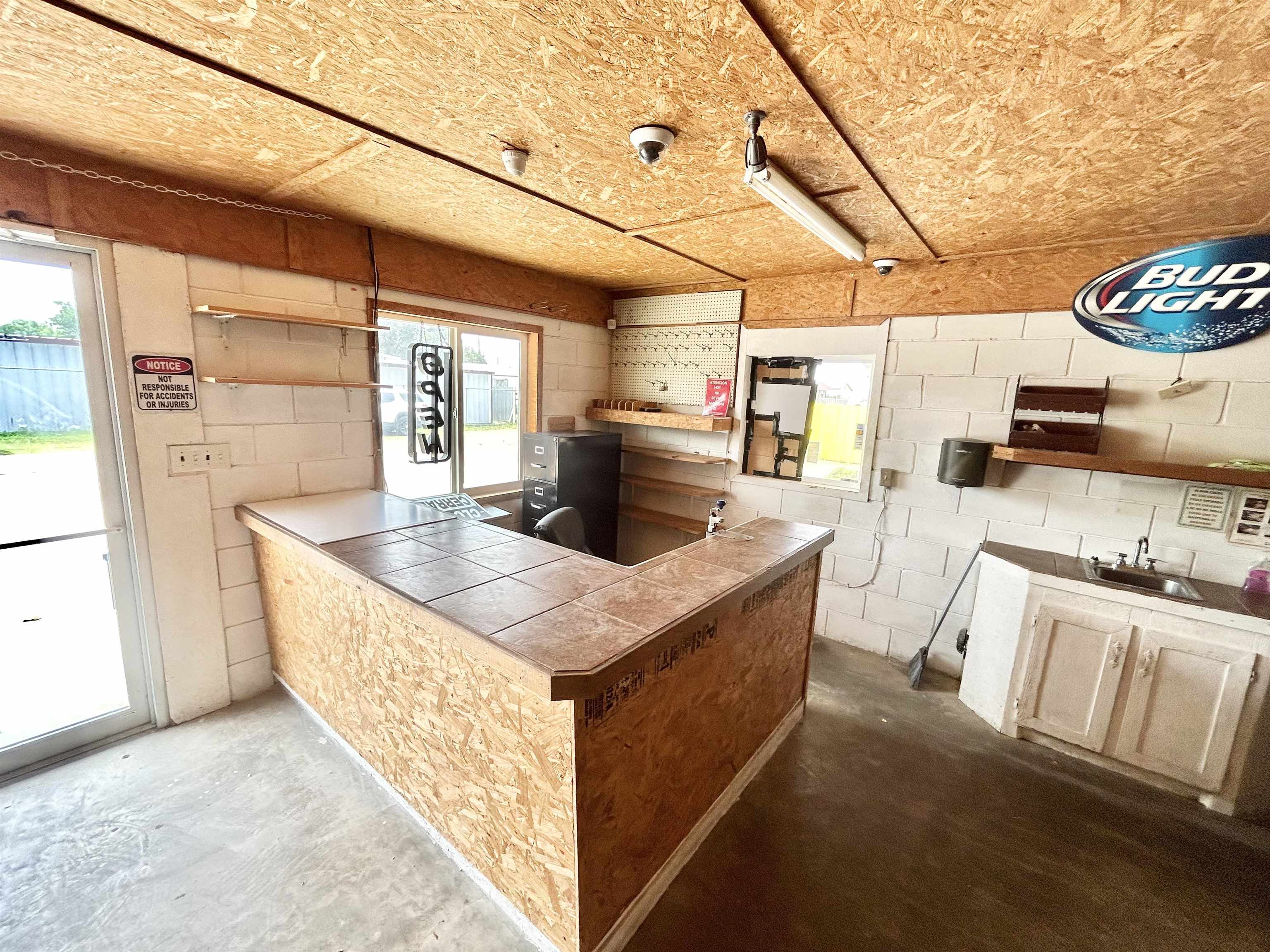 5331 Garry Ln. Property Photo 12