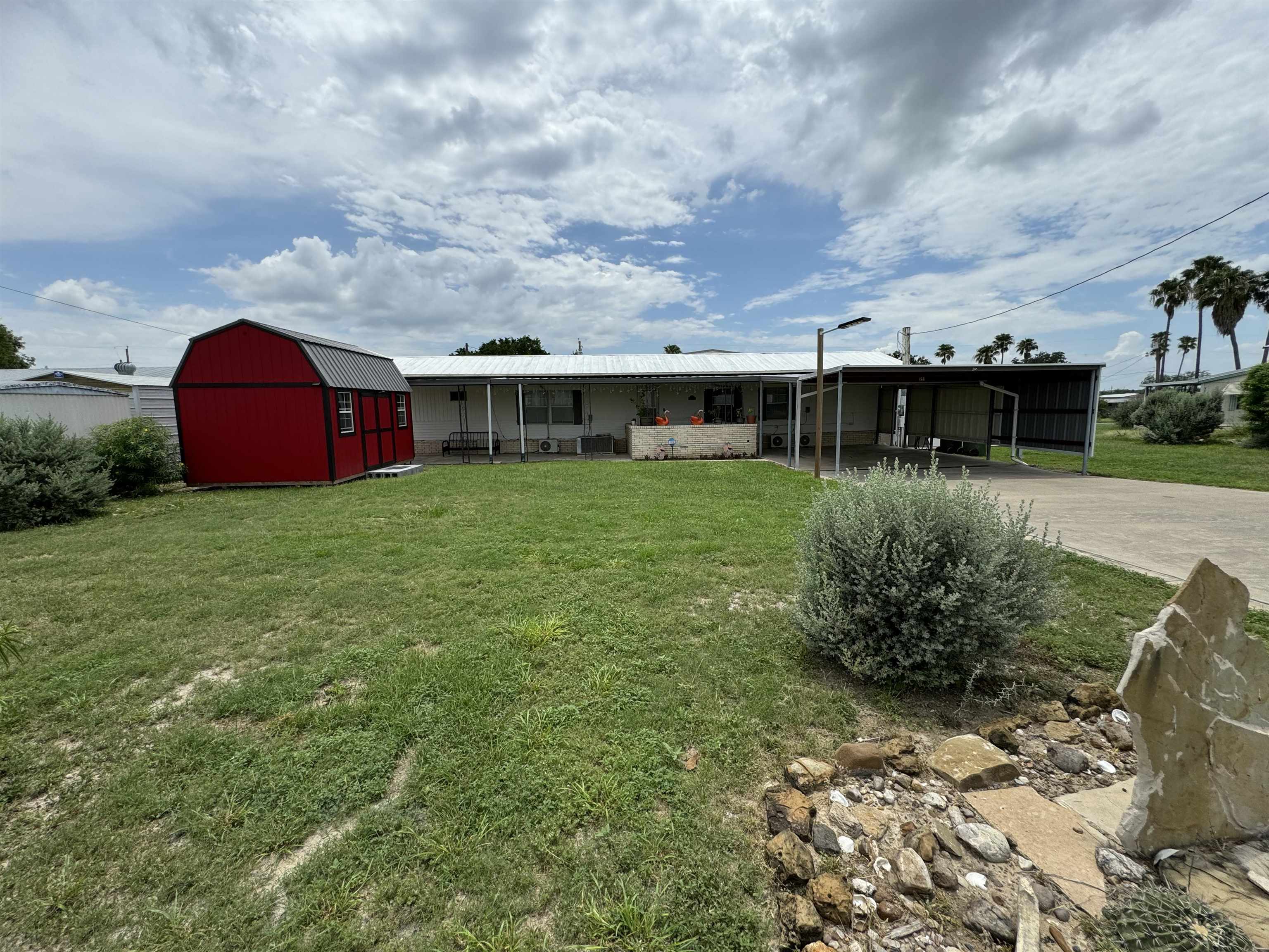 258 Mesquite St Property Photo