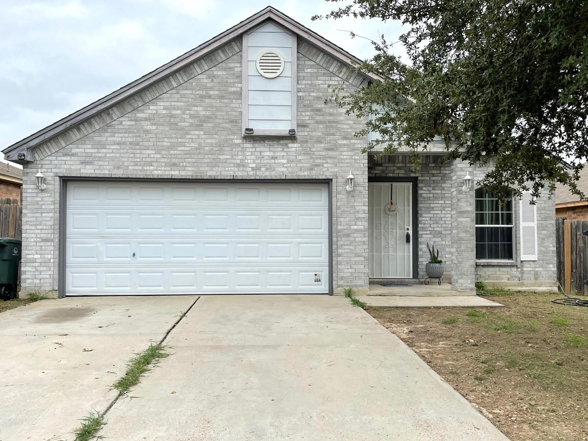 810 George Read Dr Property Photo 1