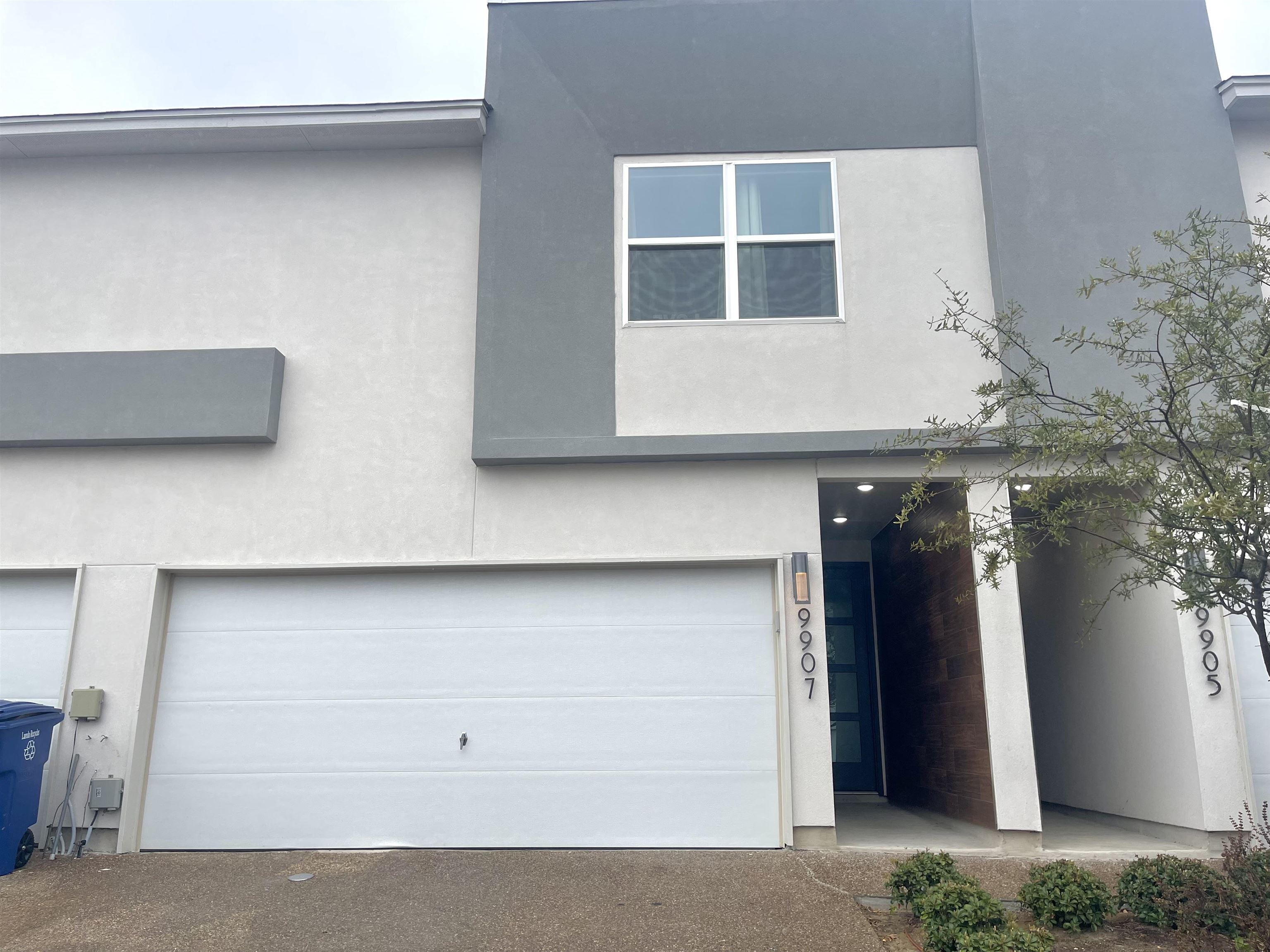 9907 Kaspar Property Photo