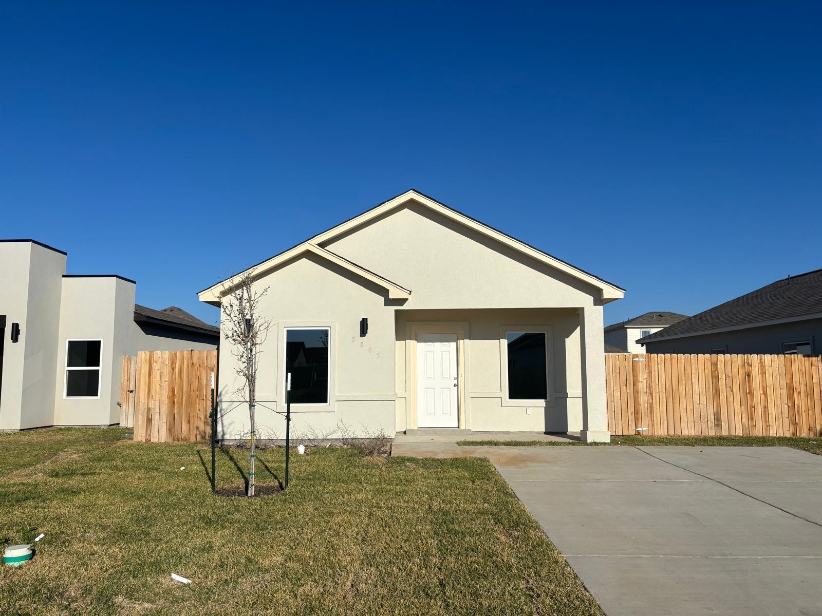 5805 Colegio Ln. Property Photo