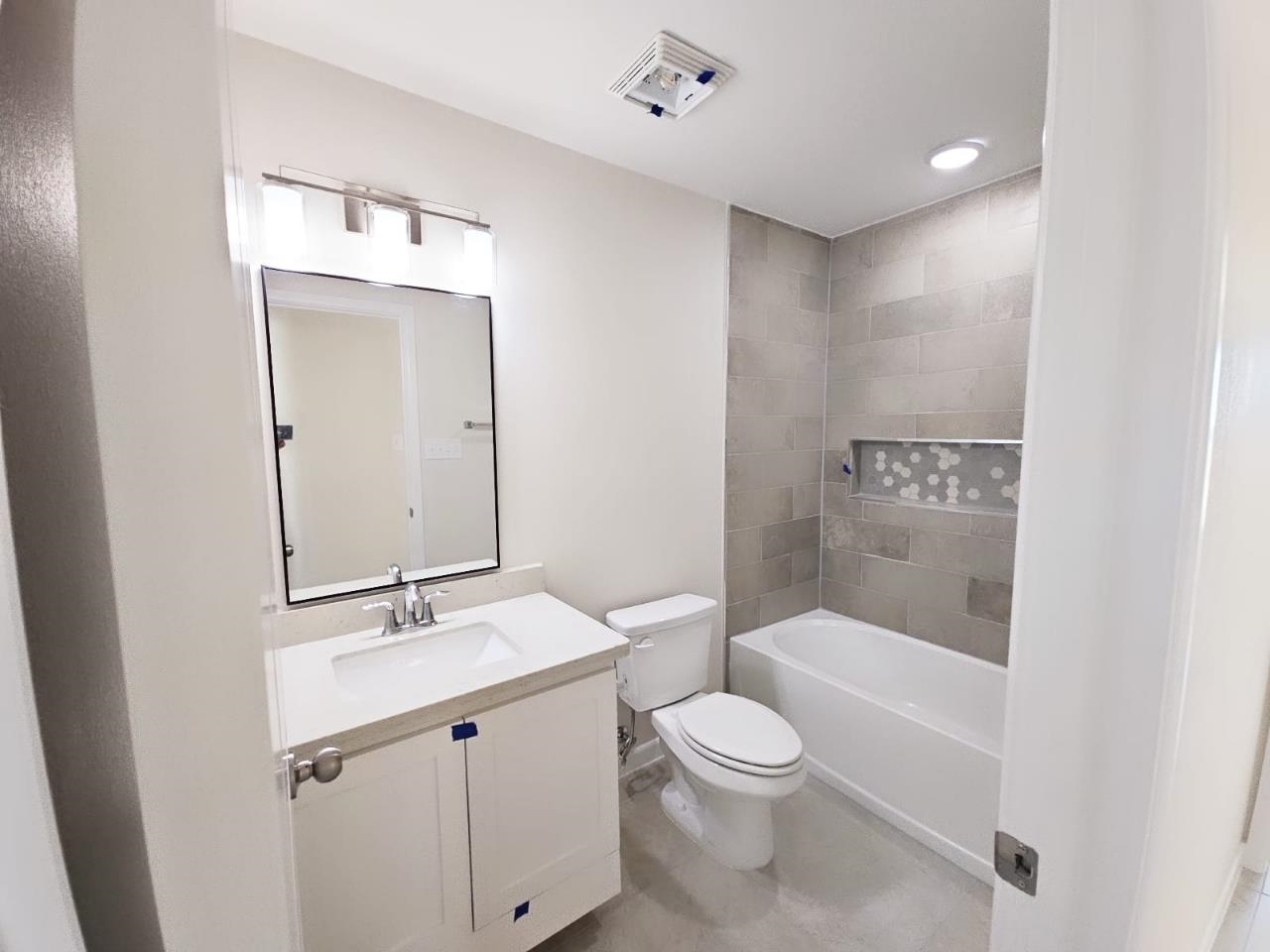 1405 El Caporal Dr. Property Photo 6