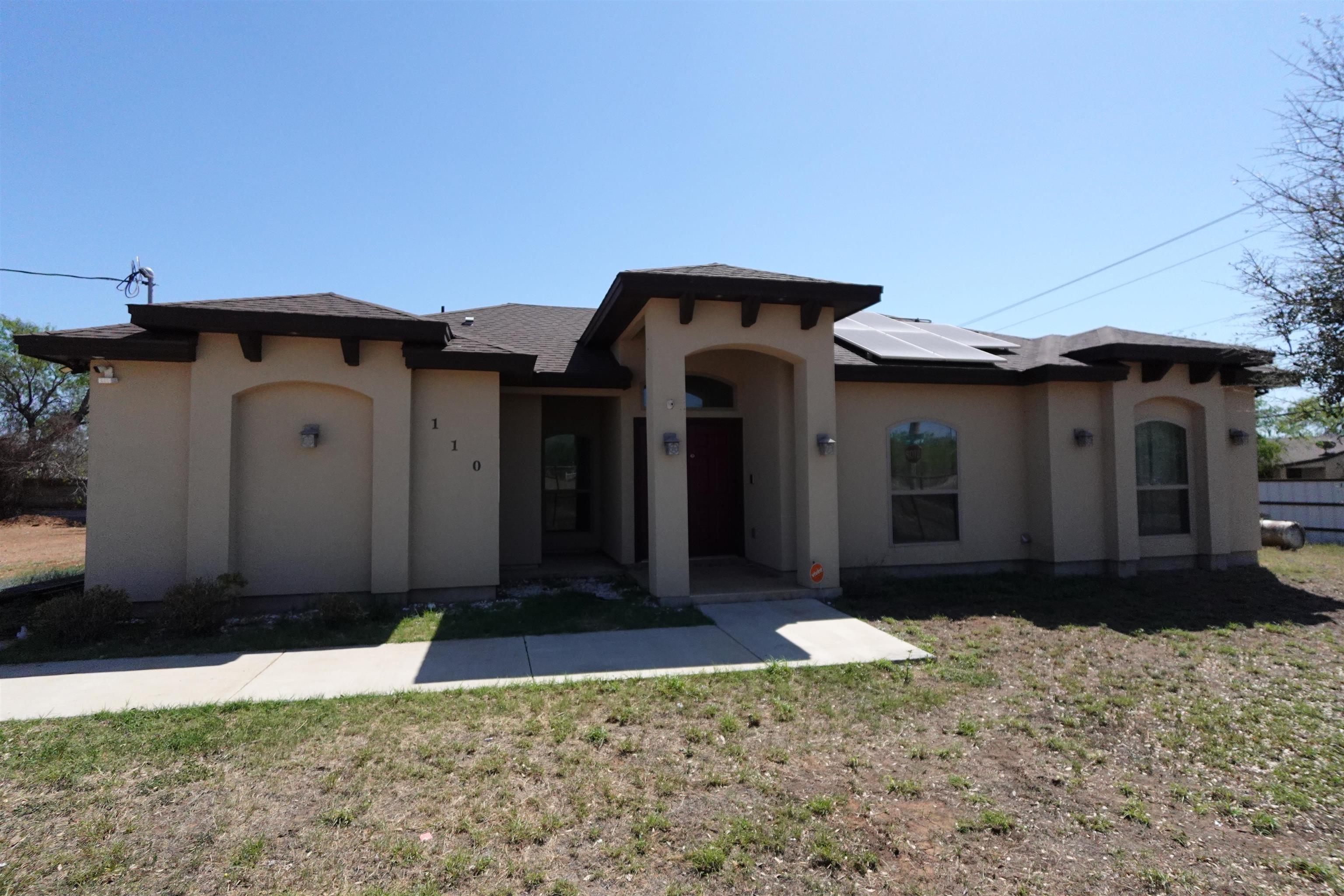 110 N Tejas Lp Property Photo 1