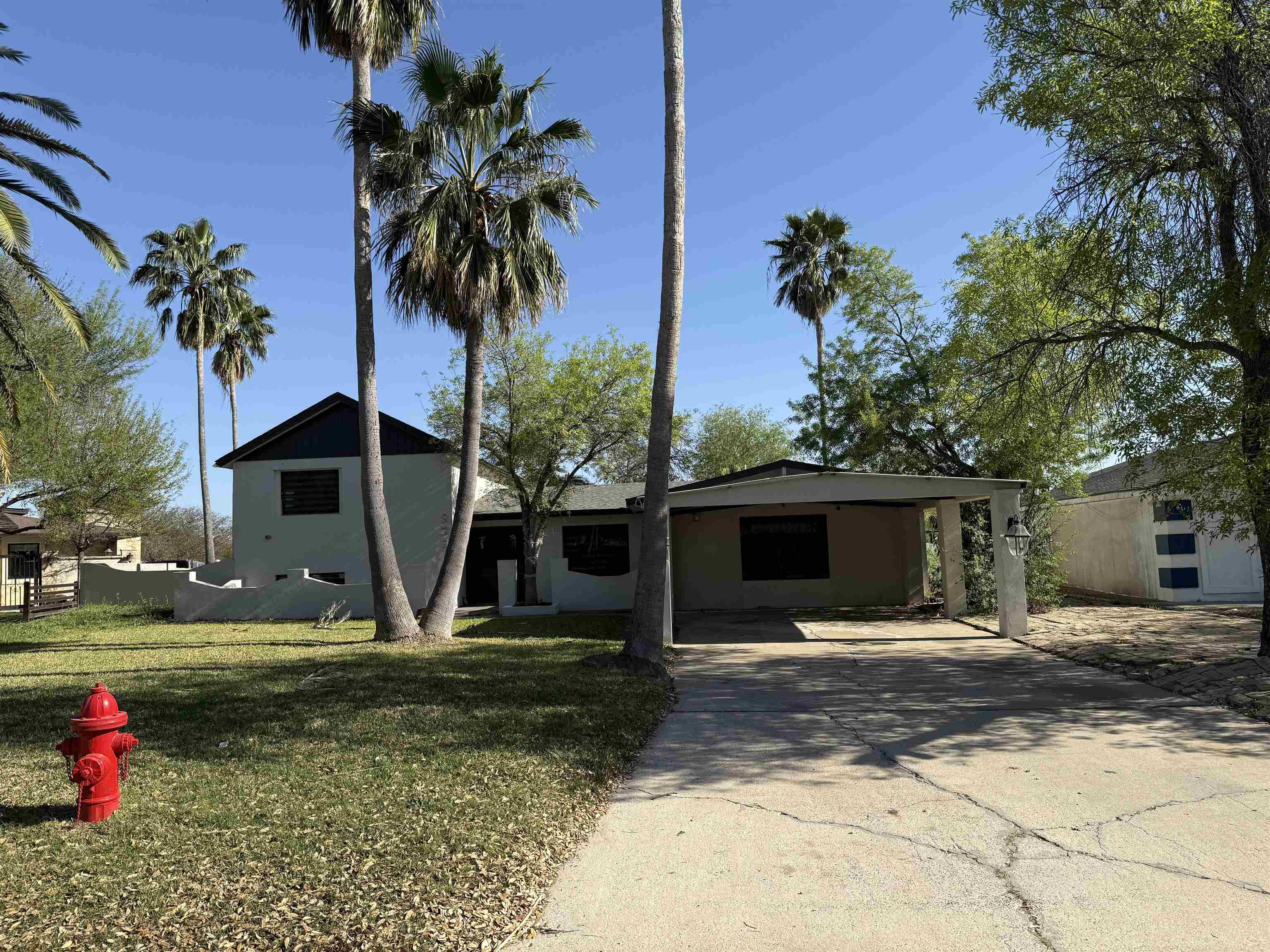 323 Farrell Rd Property Photo 1