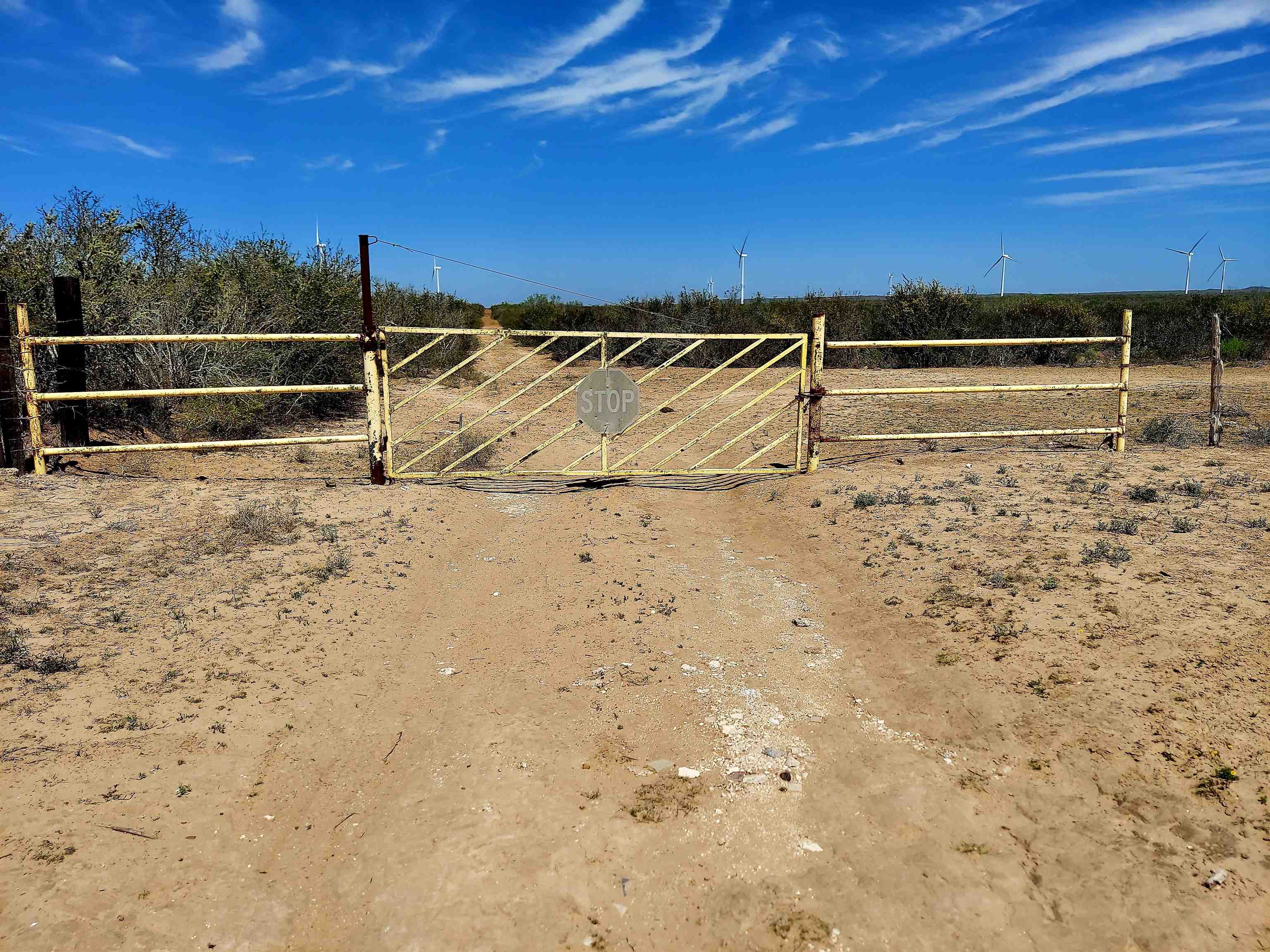 000 Sur 730 B S & F Property Photo