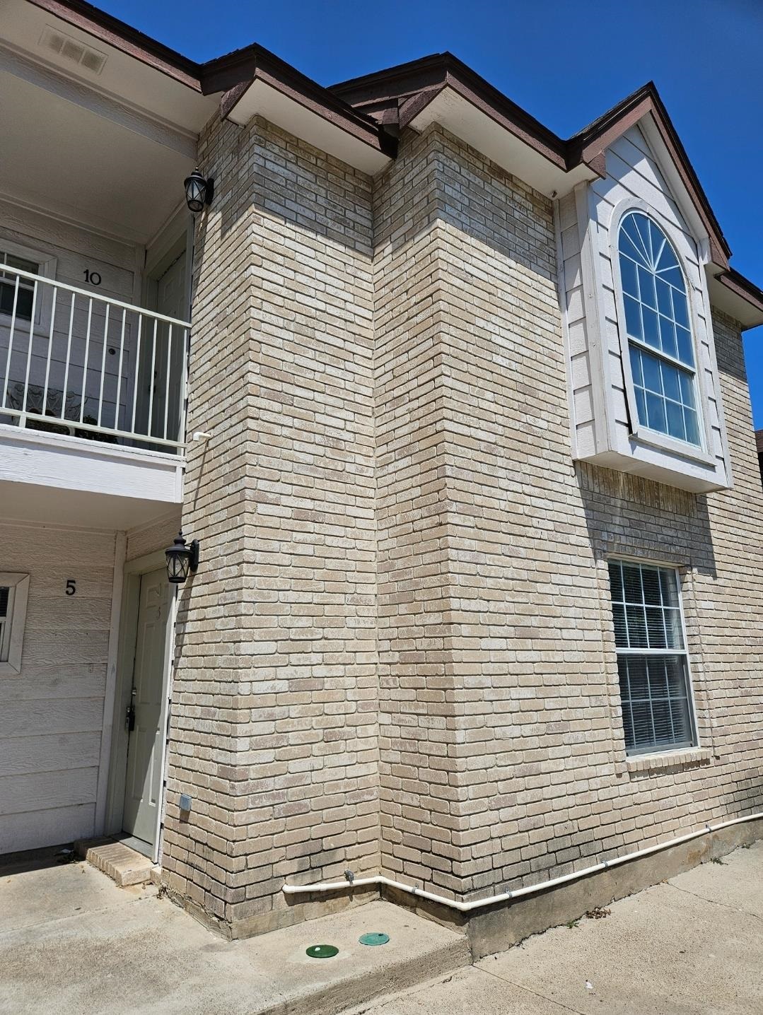 1206 International Blvd Property Photo