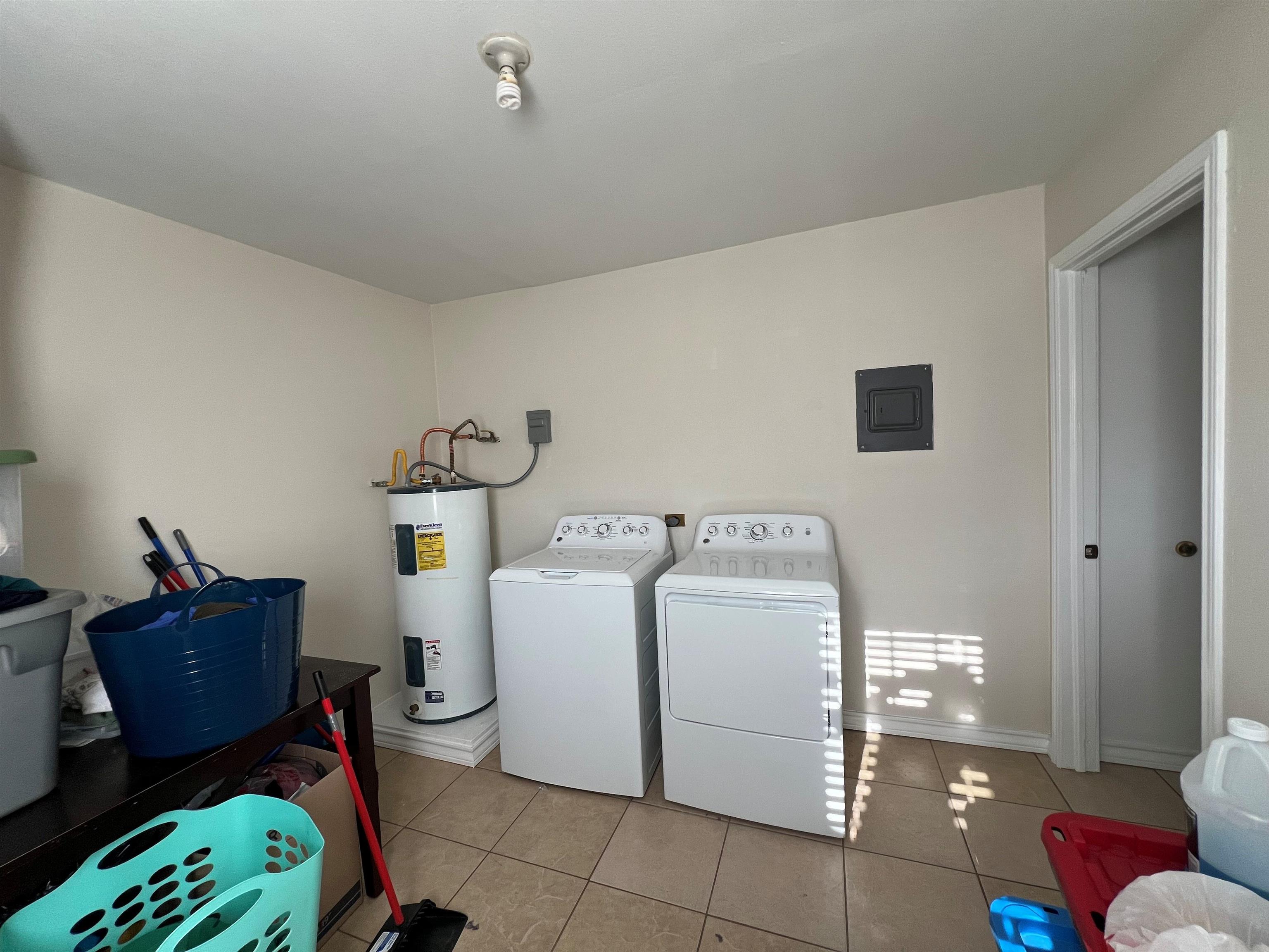 512 Idylwood Ln Property Photo 23