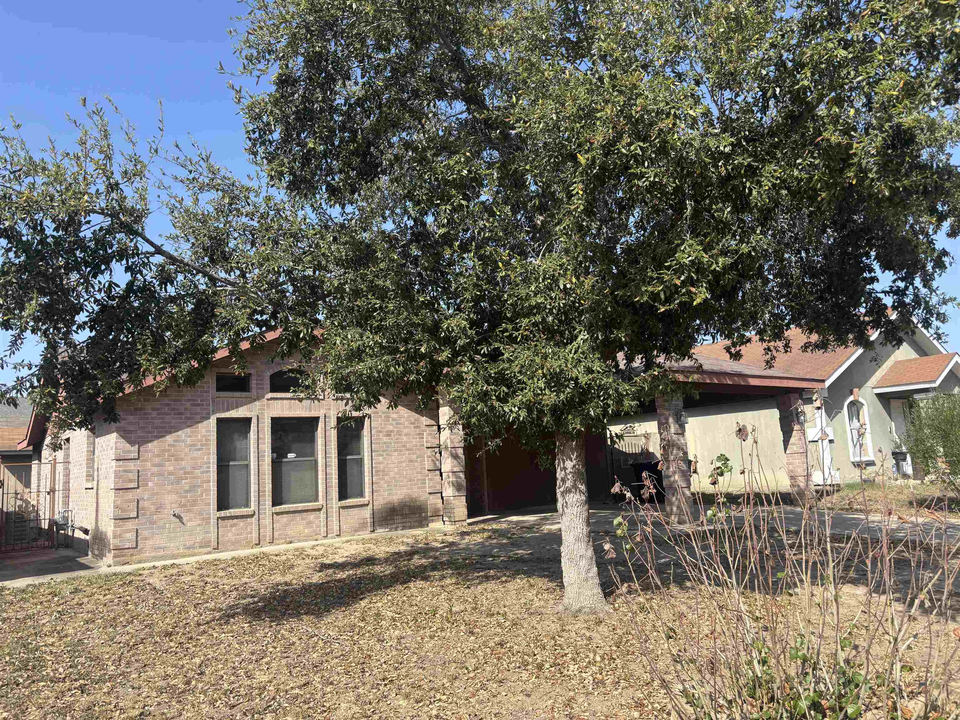 4304 Centennial Ct Property Photo 3