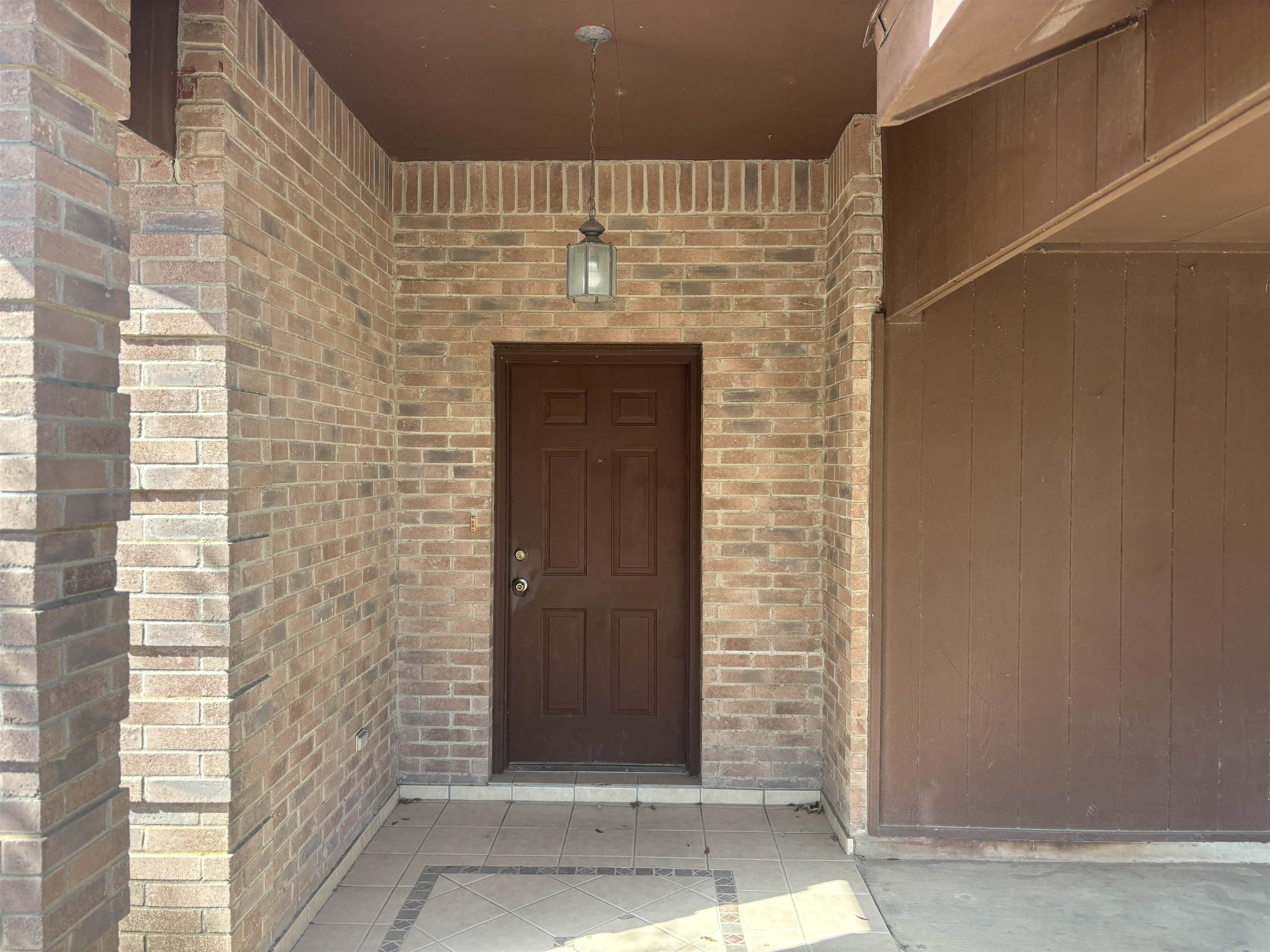 4304 Centennial Ct Property Photo 4