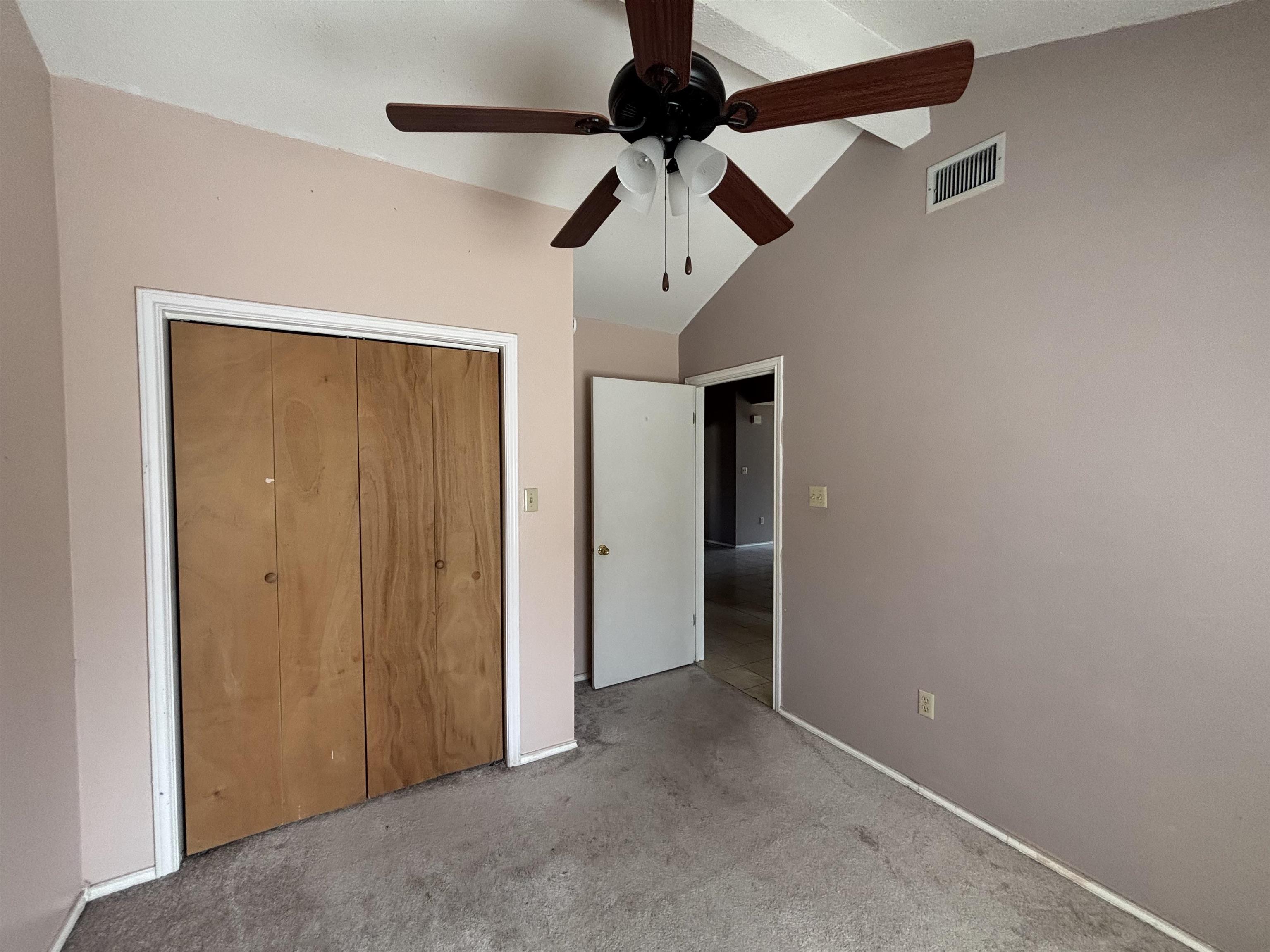 4304 Centennial Ct Property Photo 9