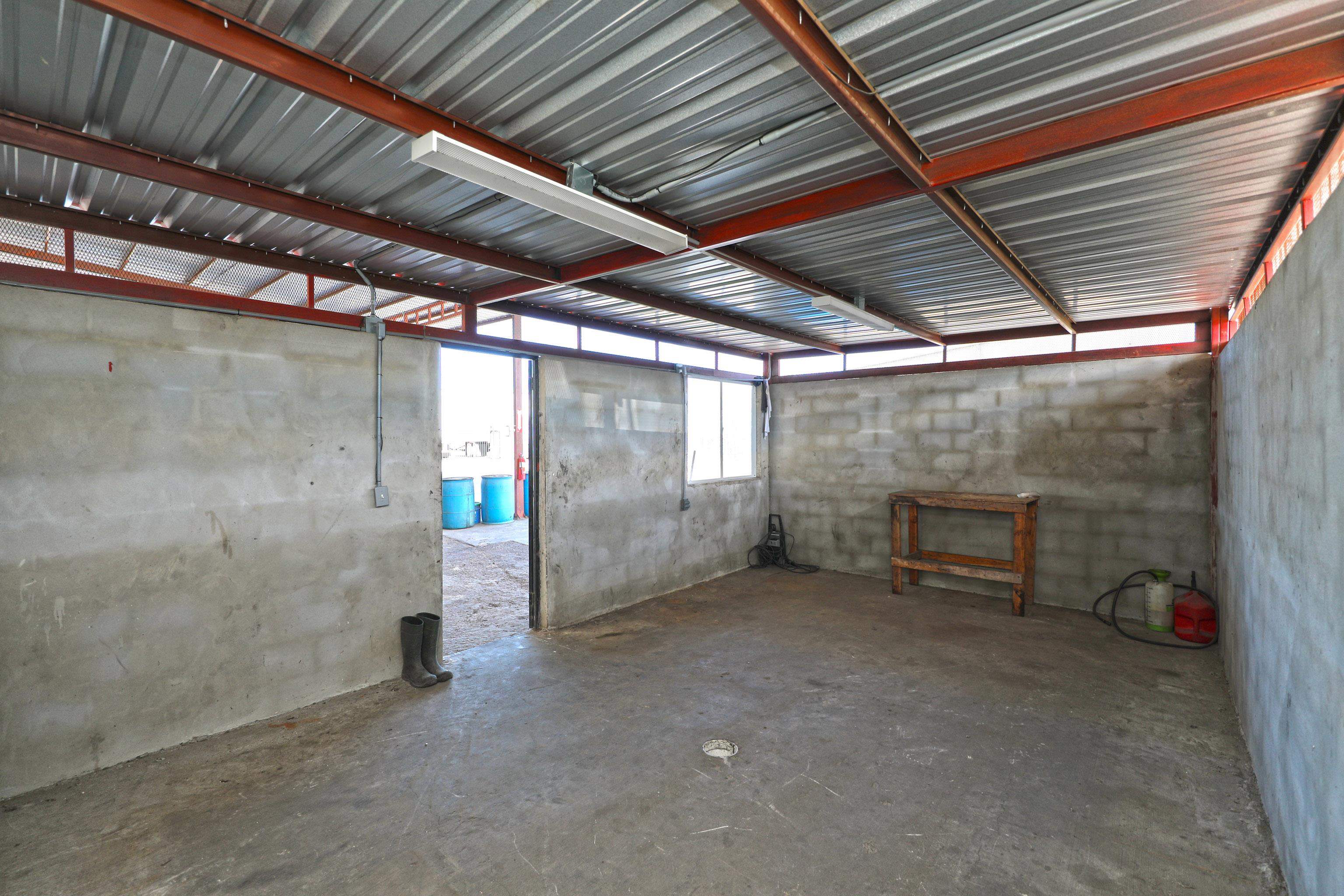 301 Grand Central Blvd Property Photo 20