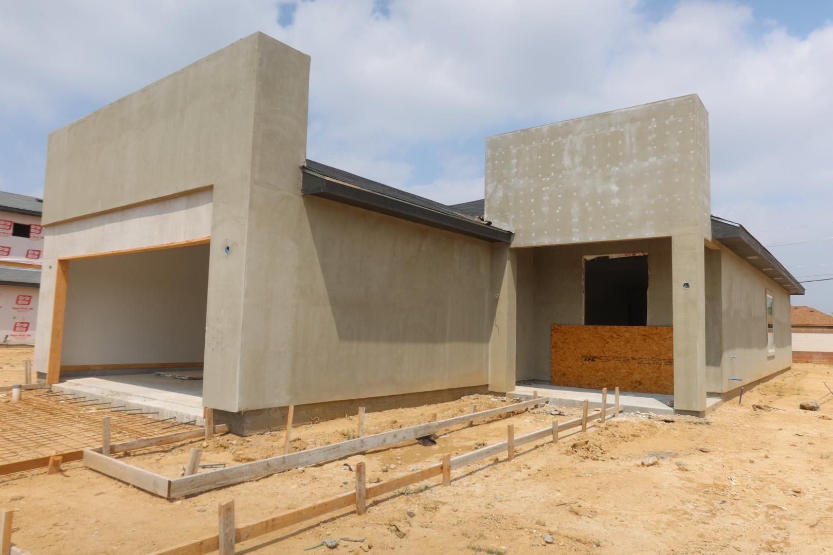 2406 Durazno Ct. Property Photo