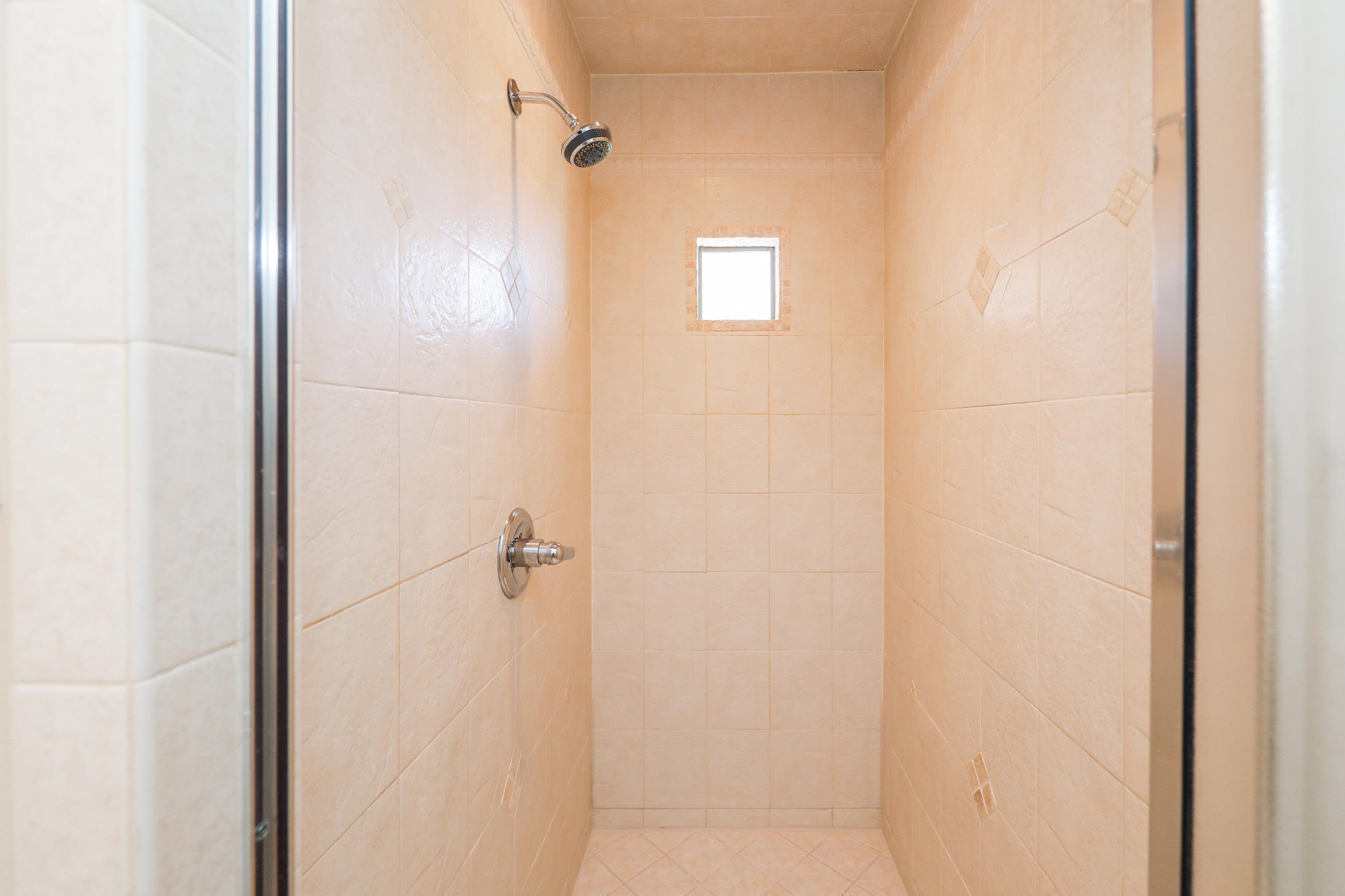 7205 Lake Victoria Rd Property Photo 17