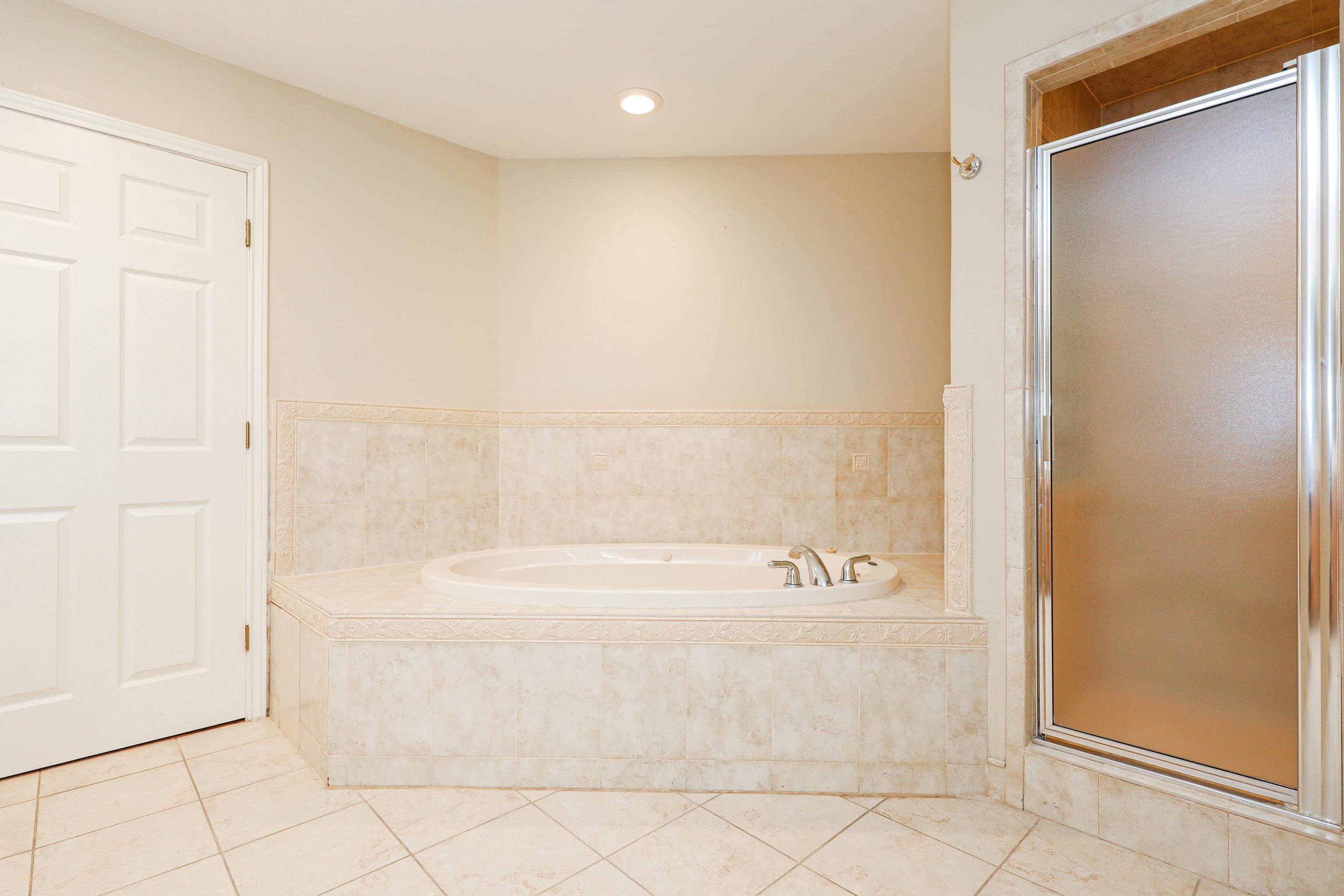 7205 Lake Victoria Rd Property Photo 22