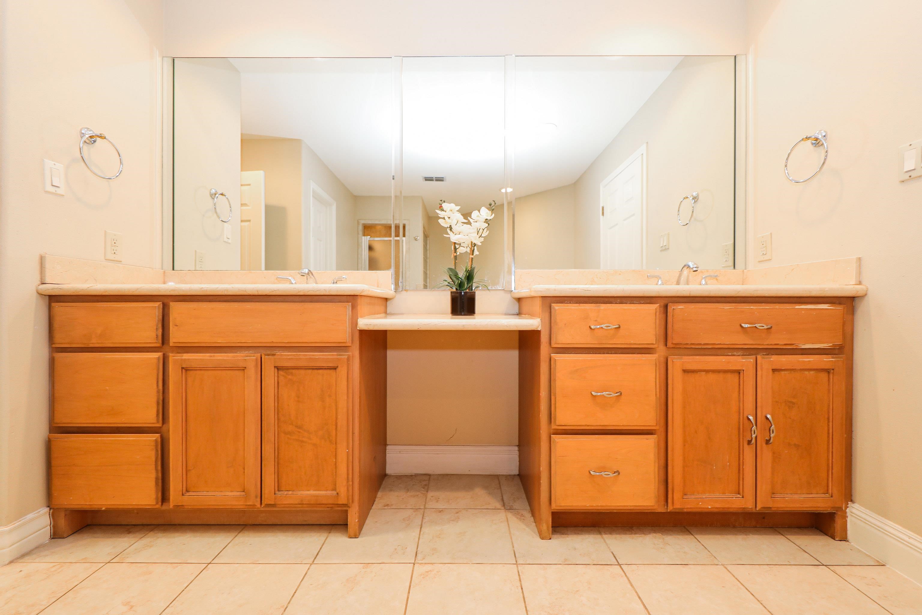 7205 Lake Victoria Rd Property Photo 23