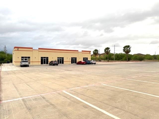 5600 S Us Highway 83 Property Photo 2