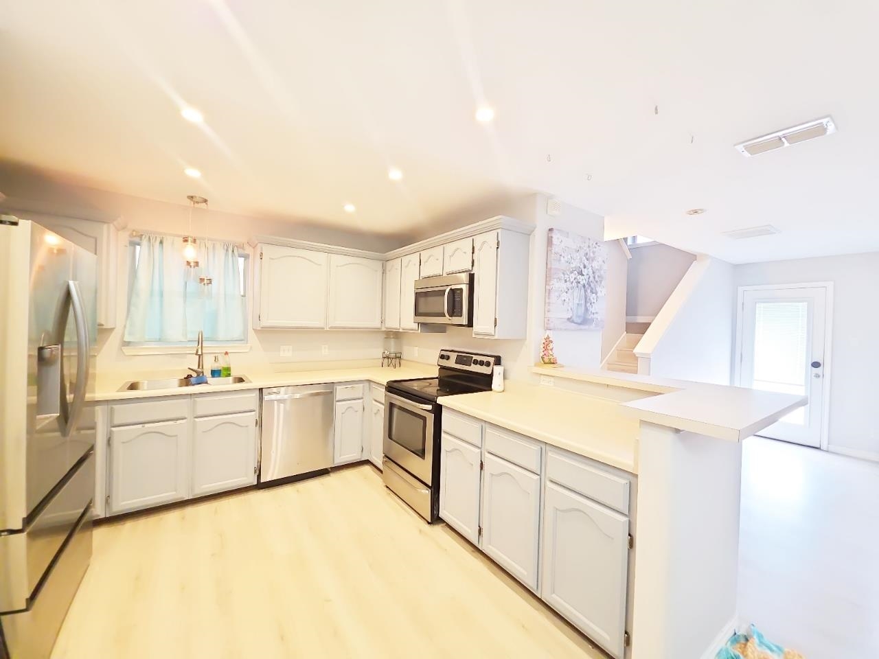 17539 Rock Port Rd Property Photo 5