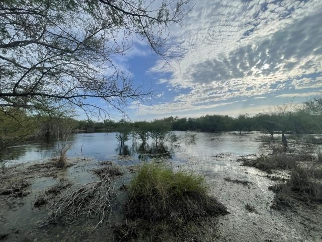 Fm 2687 Property Photo