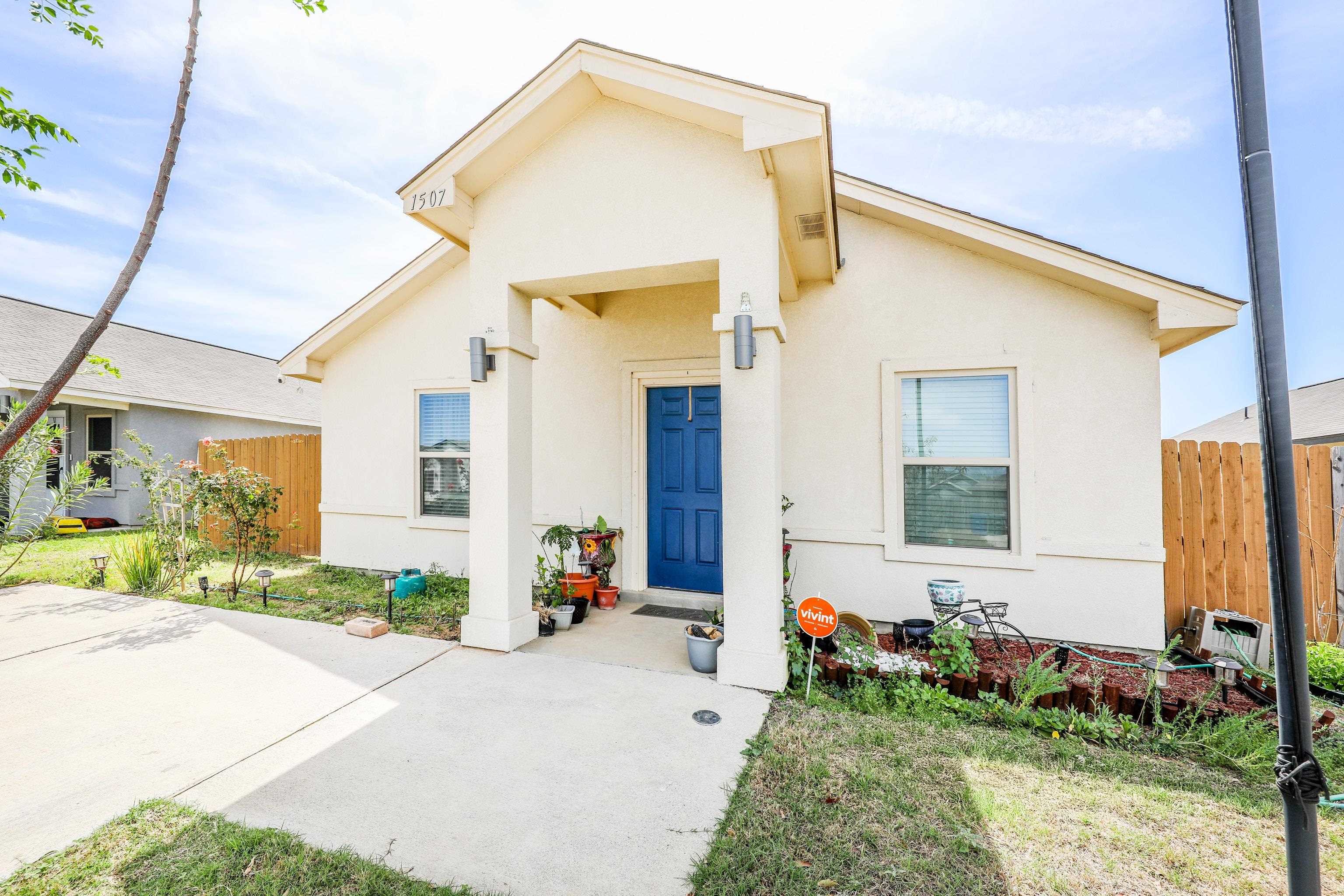 Santa Elena Real Estate Listings Main Image