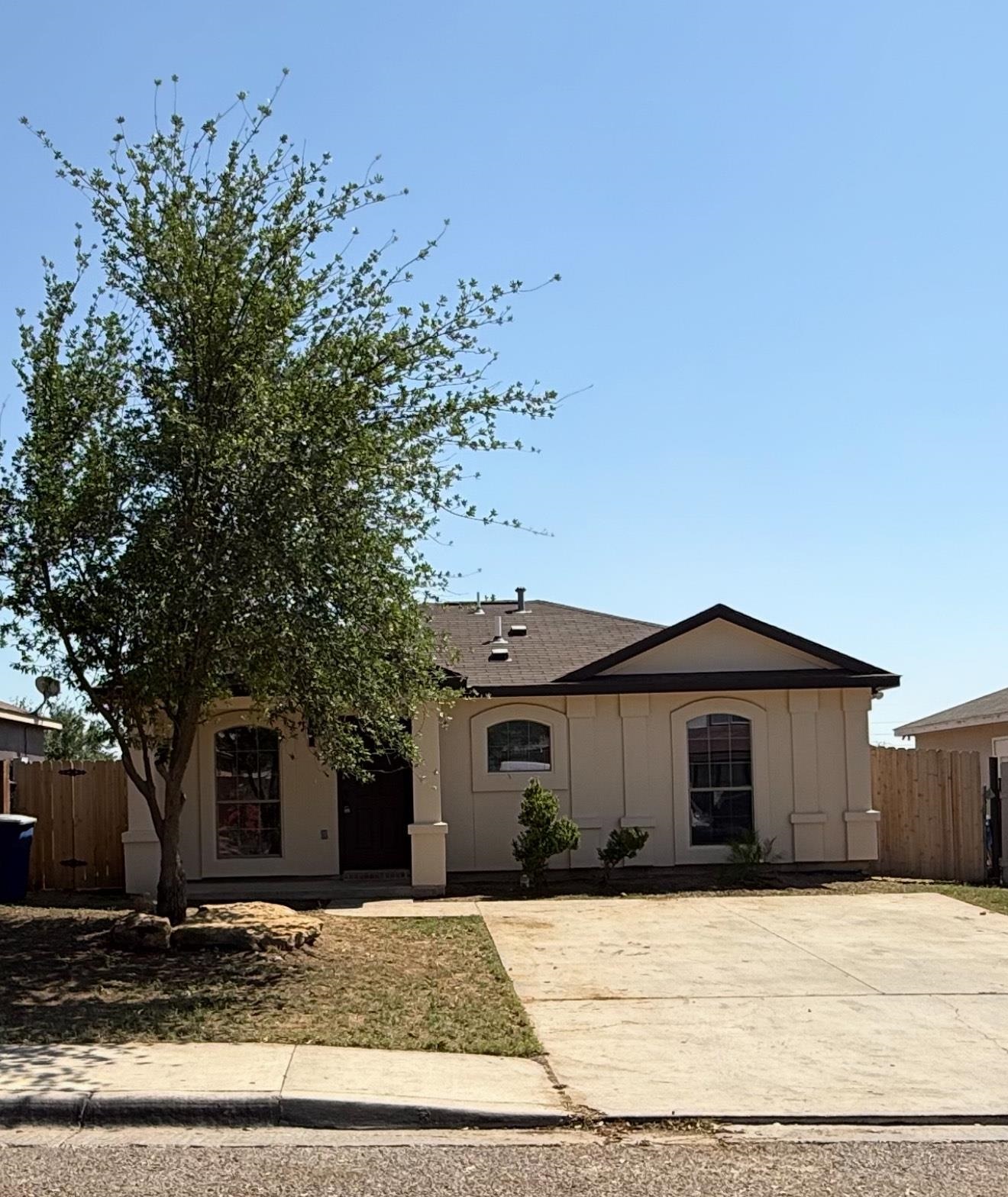 3509 Nubes Dr Property Photo