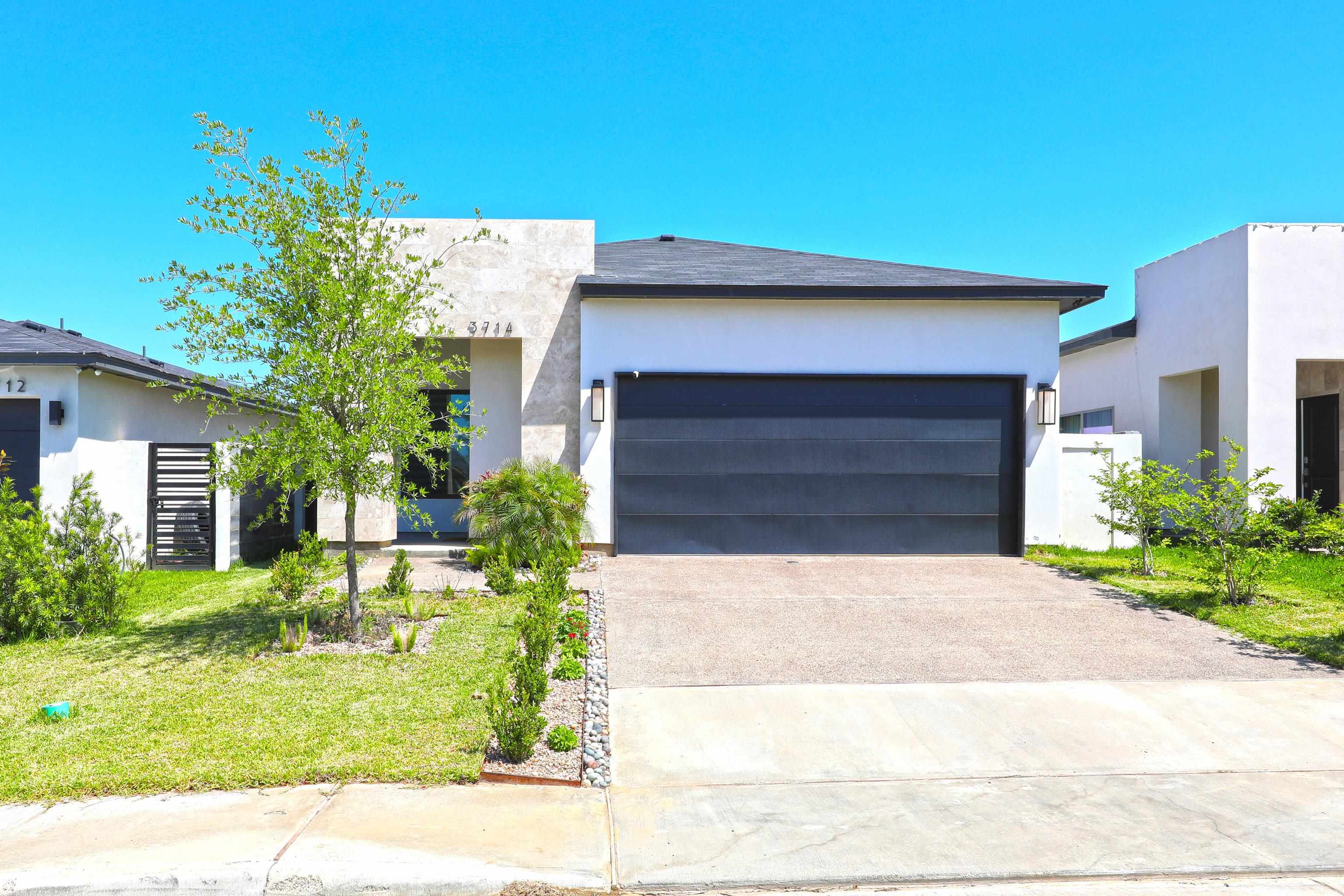 3714 Bella St. Property Photo 1