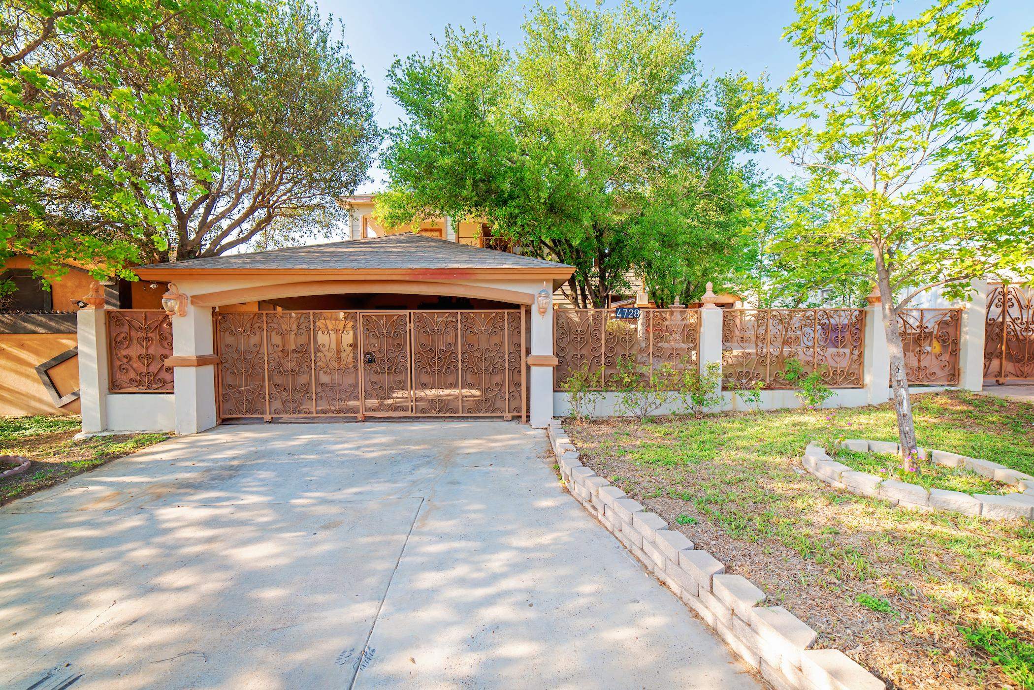 4728 Primavera Ln Property Photo