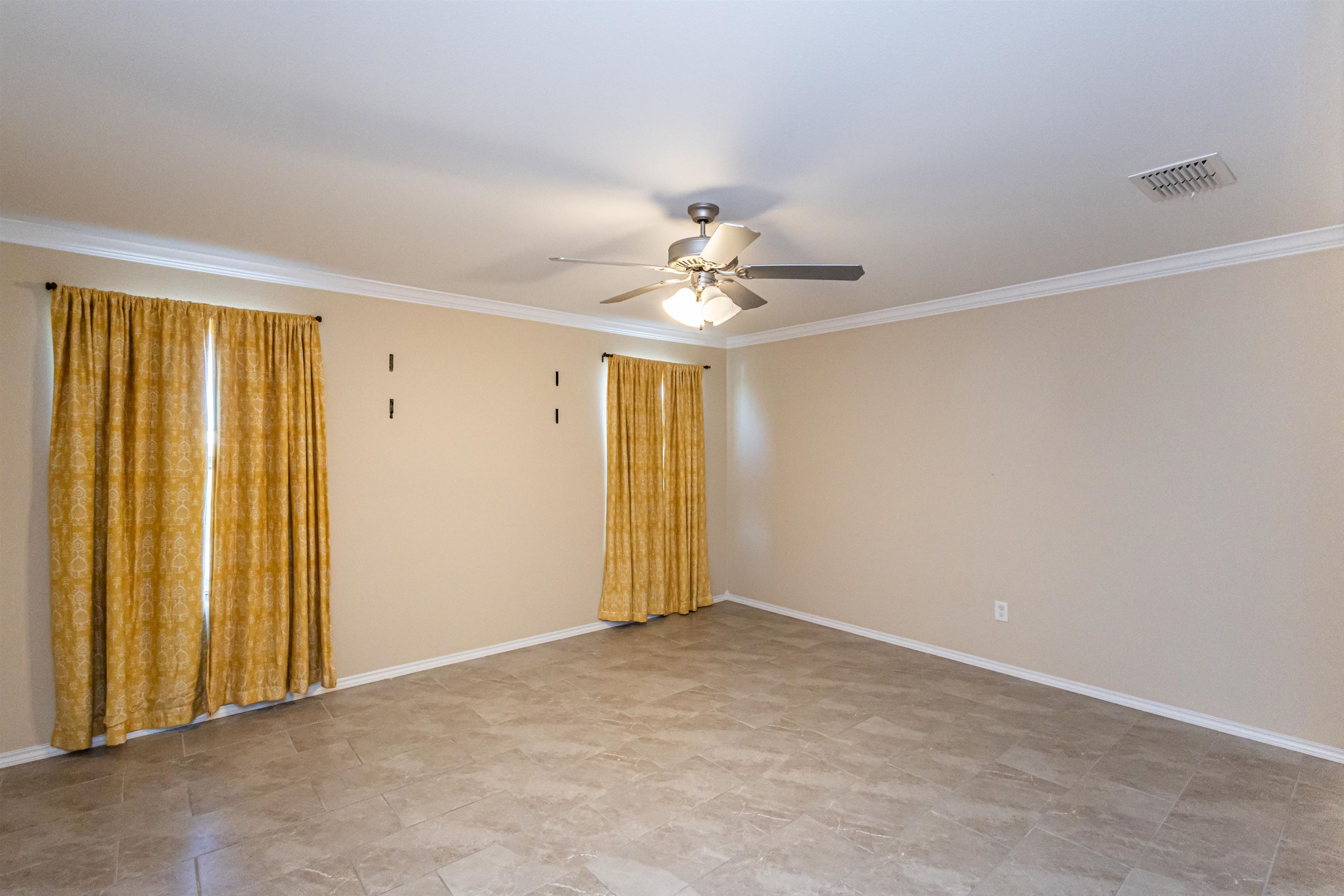 8713 Owlcreek Pass Ct Property Photo 17