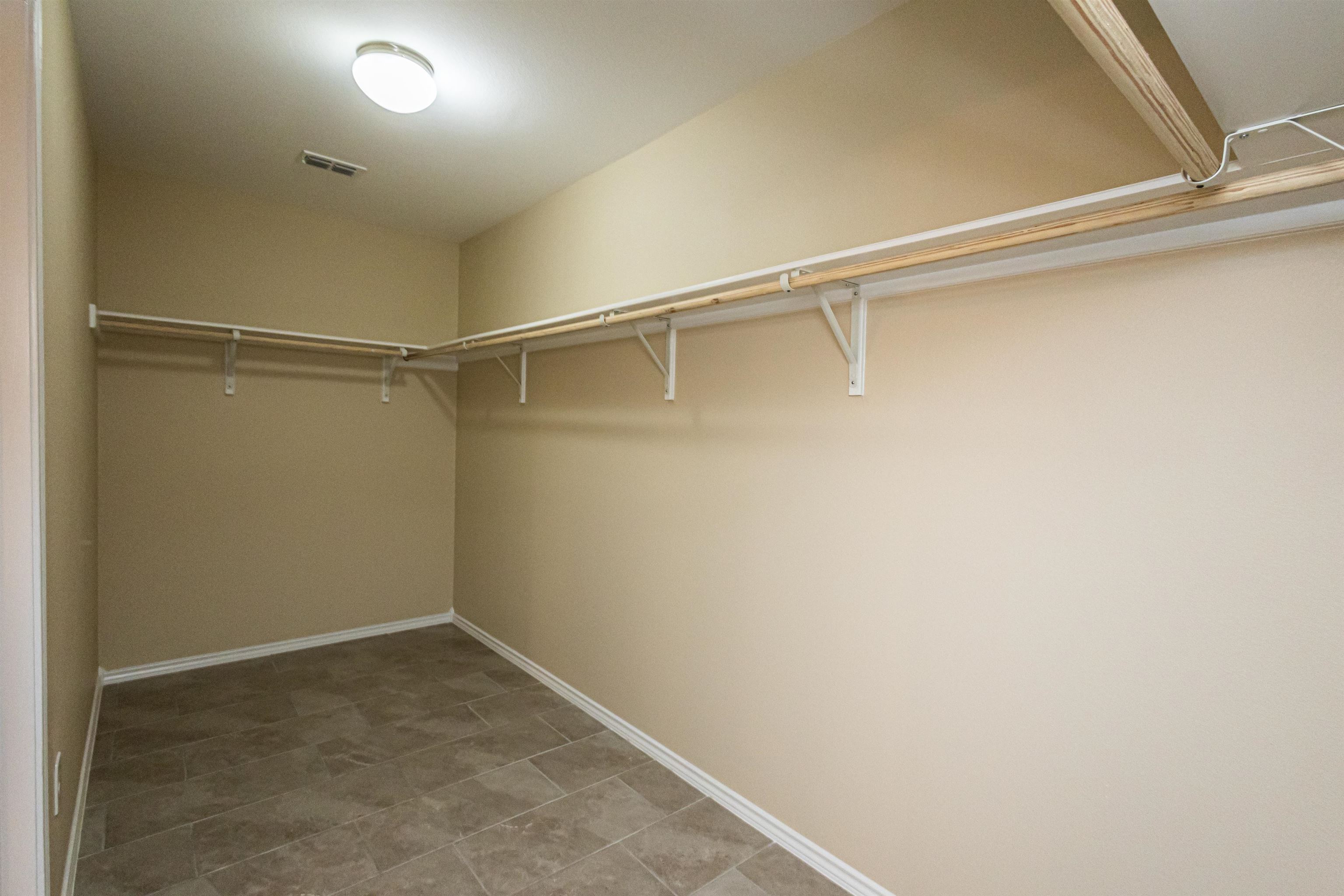 8713 Owlcreek Pass Ct Property Photo 21