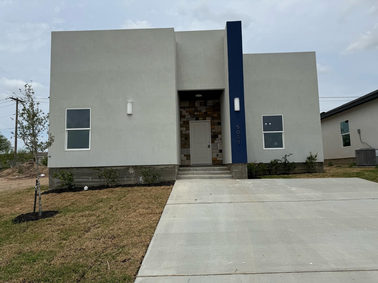 5008 Cherimoya Ln. Property Photo