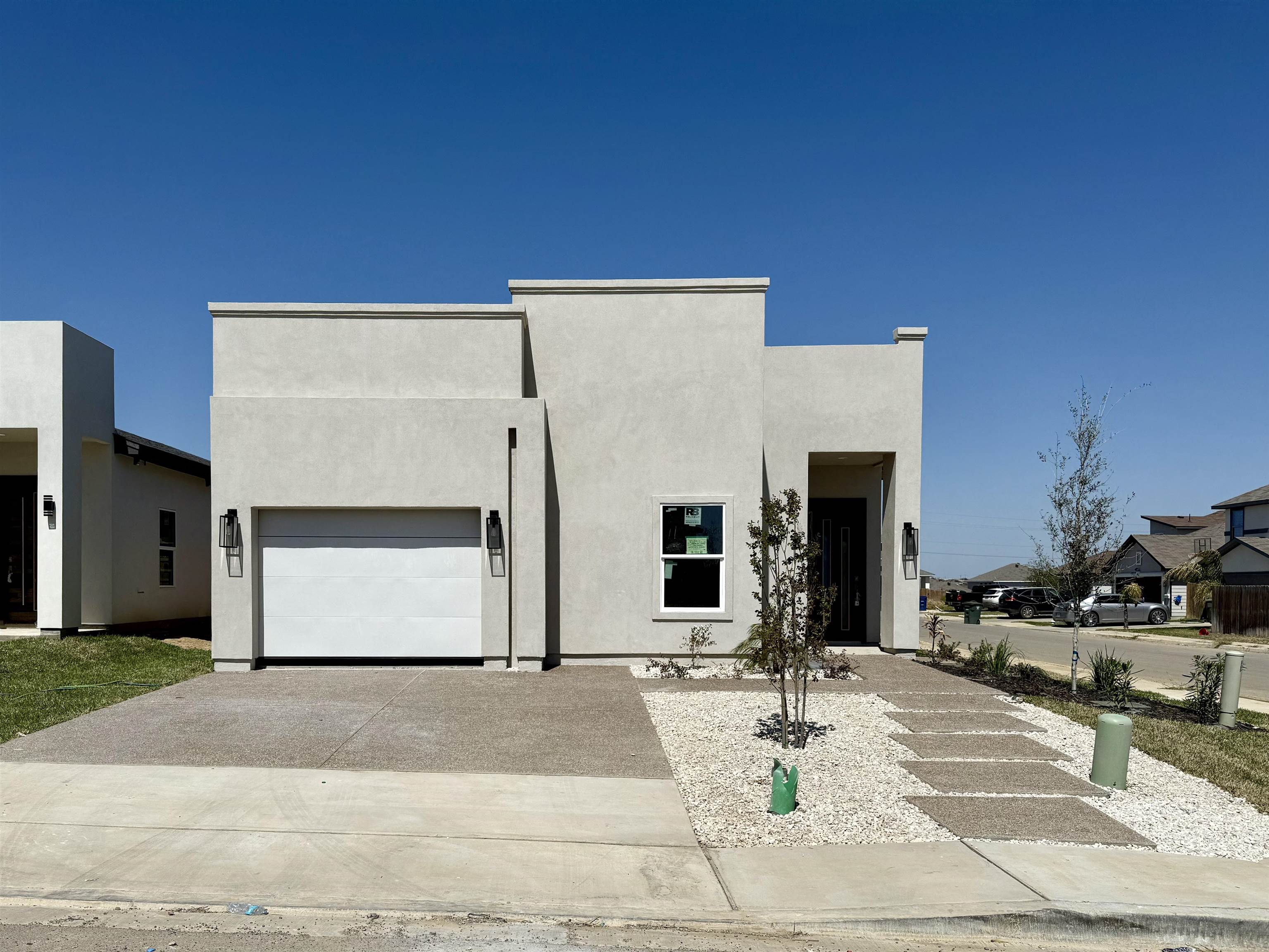 5518 Raven Dr. Property Photo 1