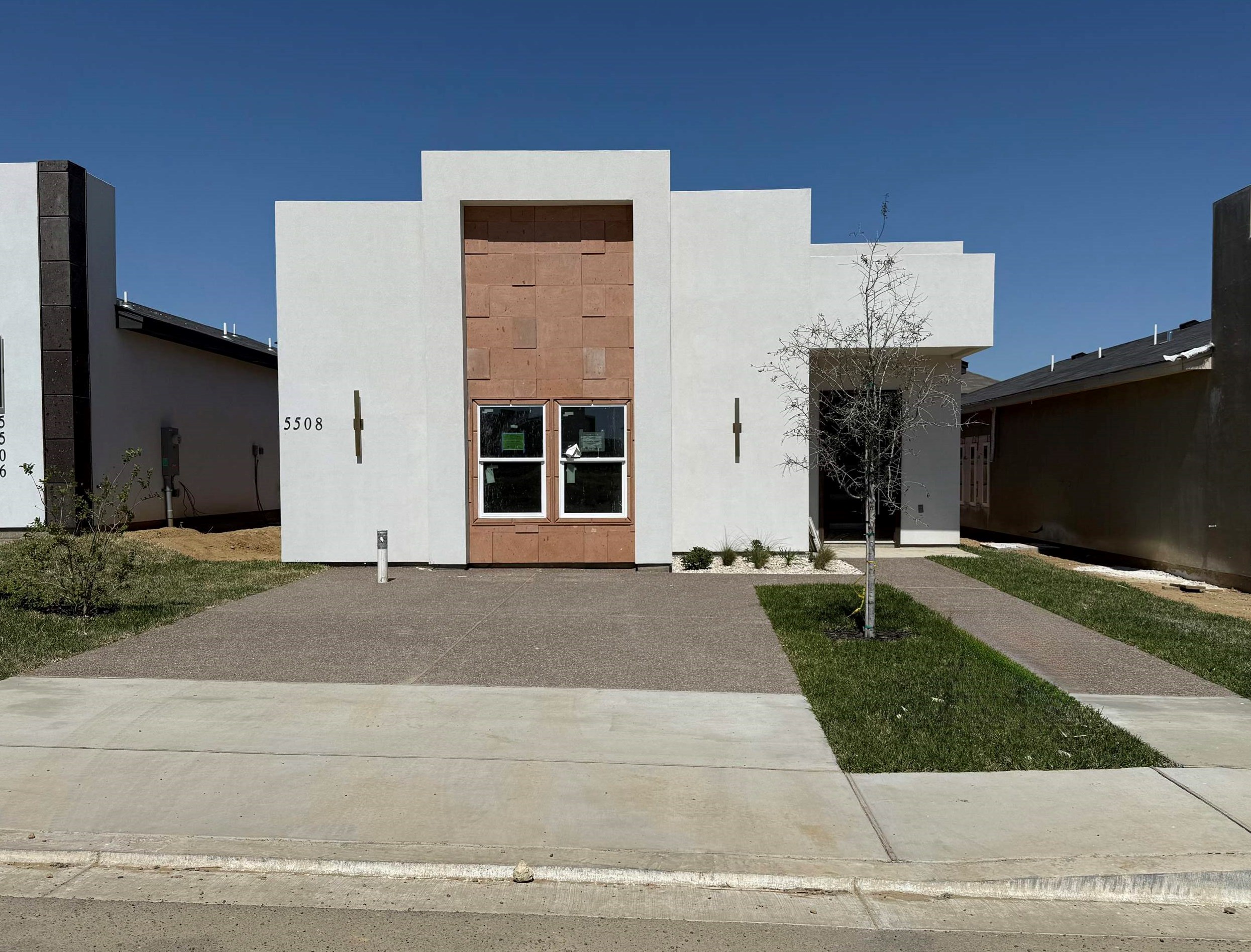 5508 Raven Dr. Property Photo 1