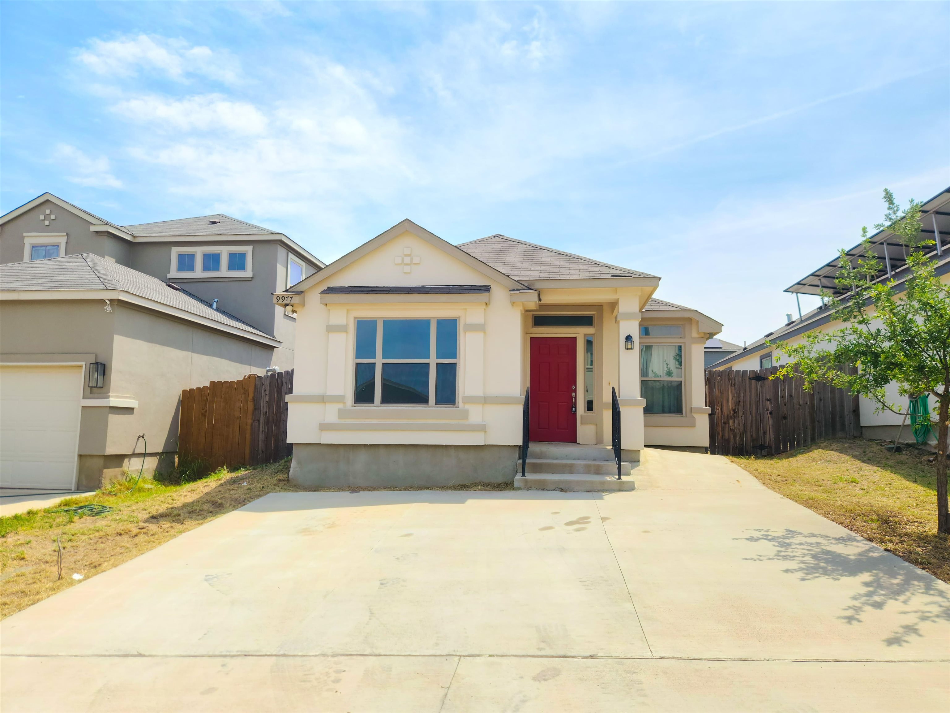 9977 Inmaculada Ln Property Photo 1