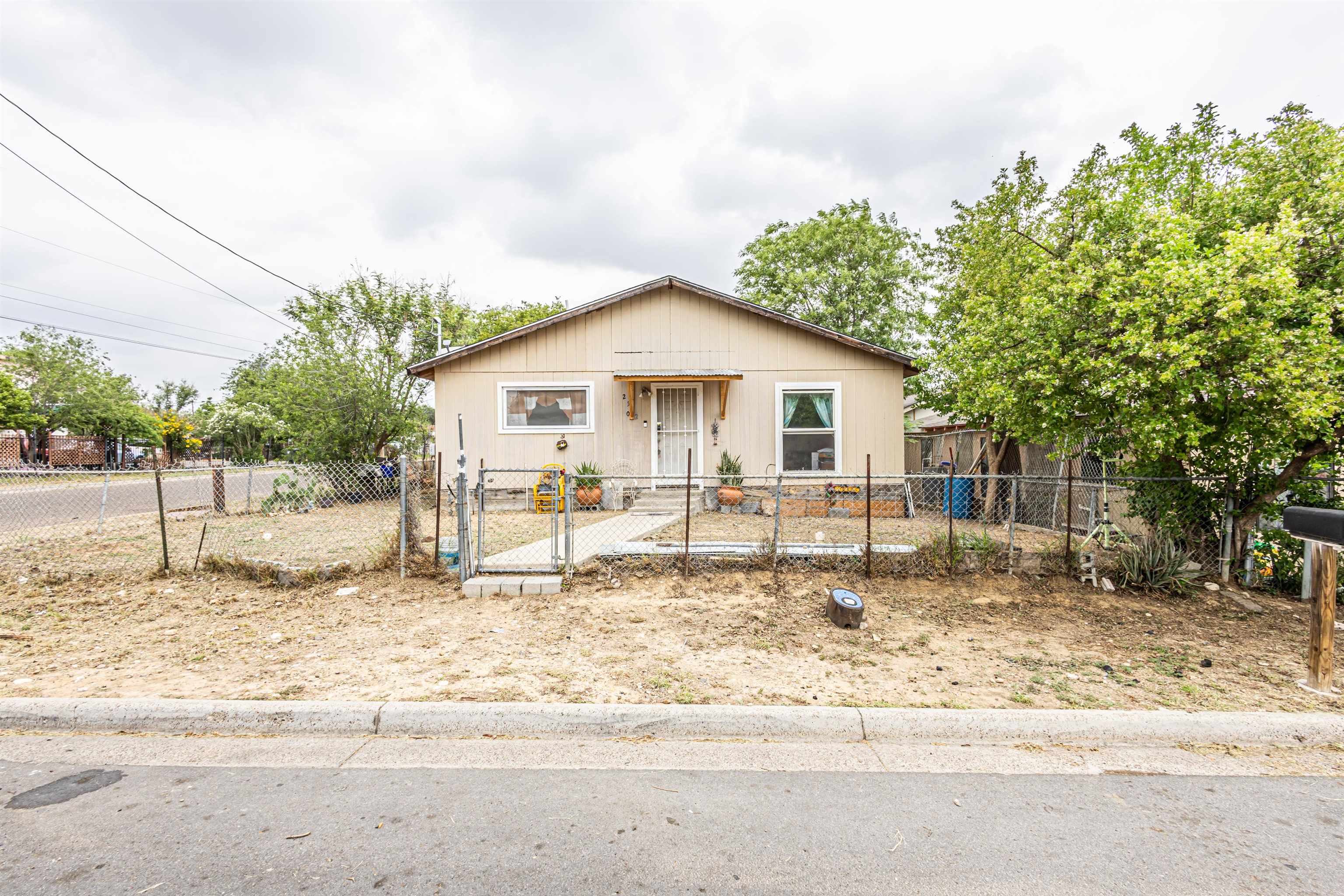 Texas Real Estate Listings Main Image