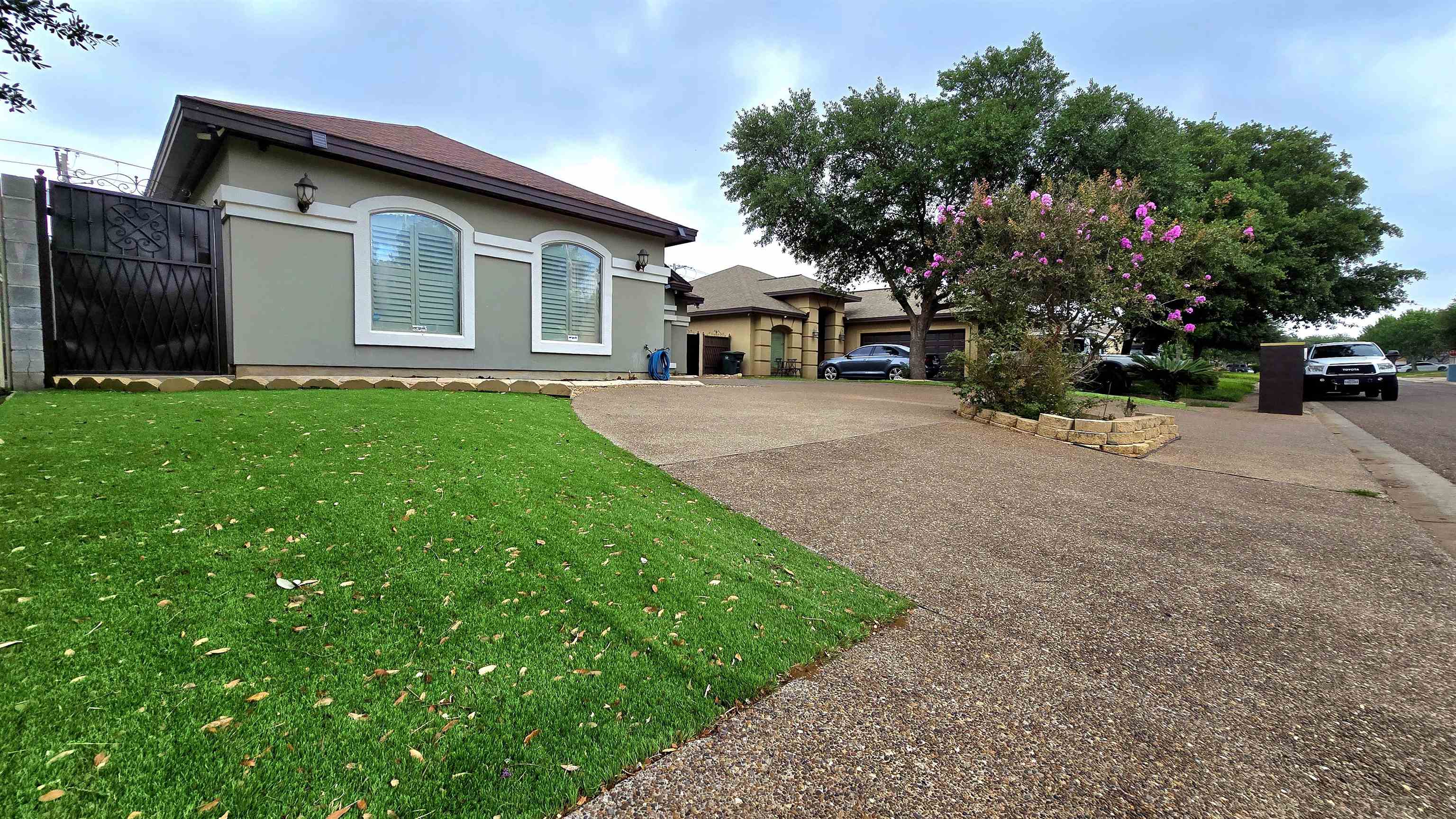 2060 Lima Lp Property Photo 6
