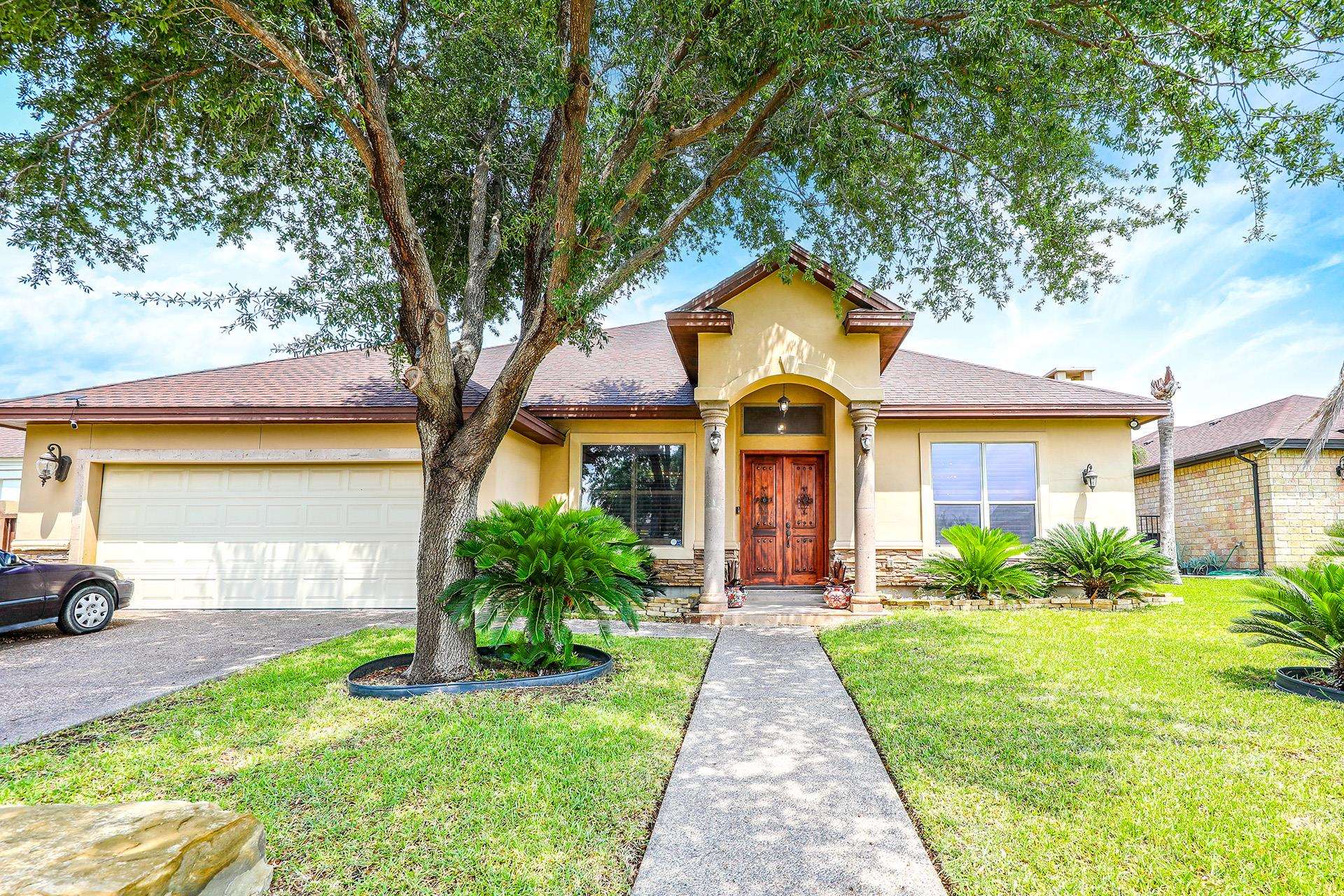 6514 Grande Bay Dr Property Photo 1
