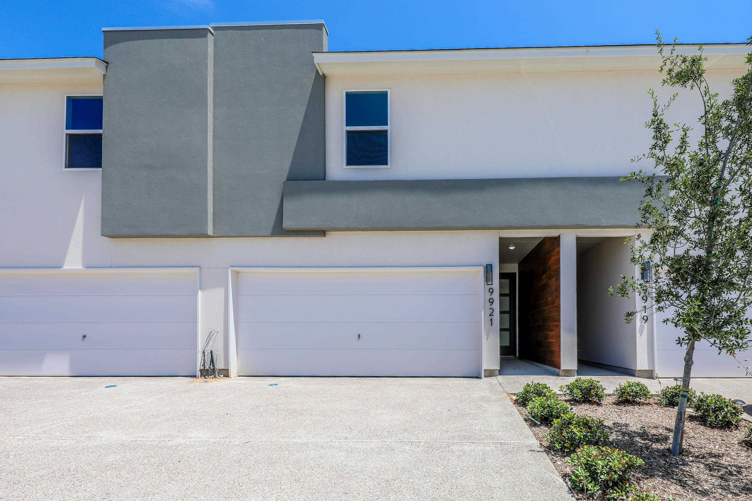 9921 Bijan Dr. Property Photo 1